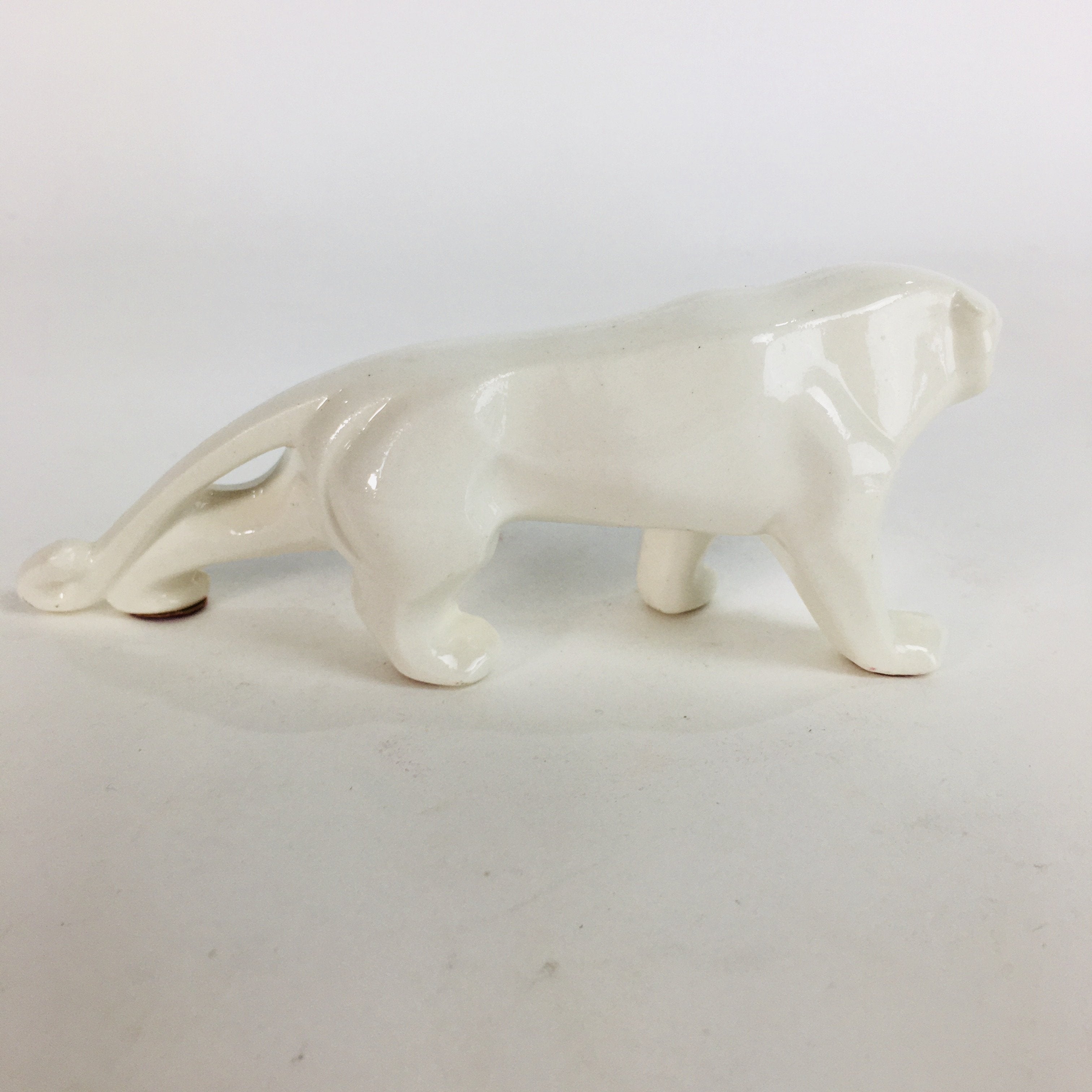 Japanese Pocelain Leopard Figurine Vtg Kokeshi Doll Pottery White Okimono KF567