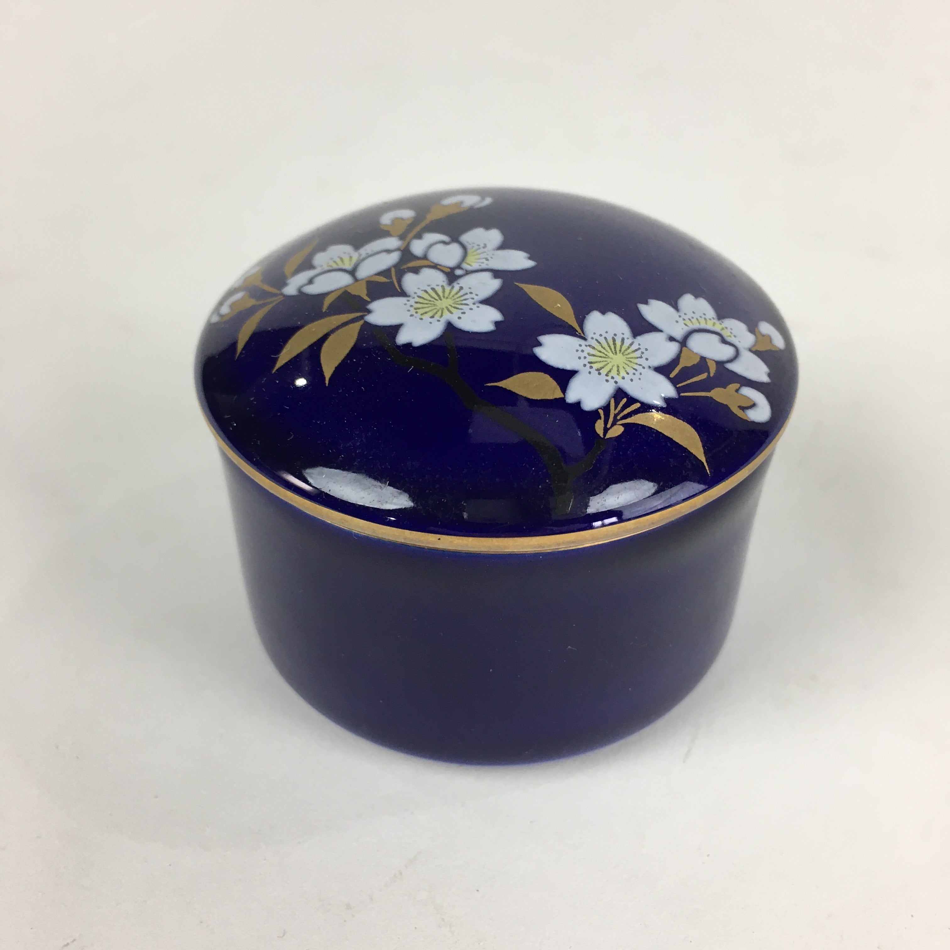 Porcelain Japan White and Gold Floral Small Trinket Pill Box