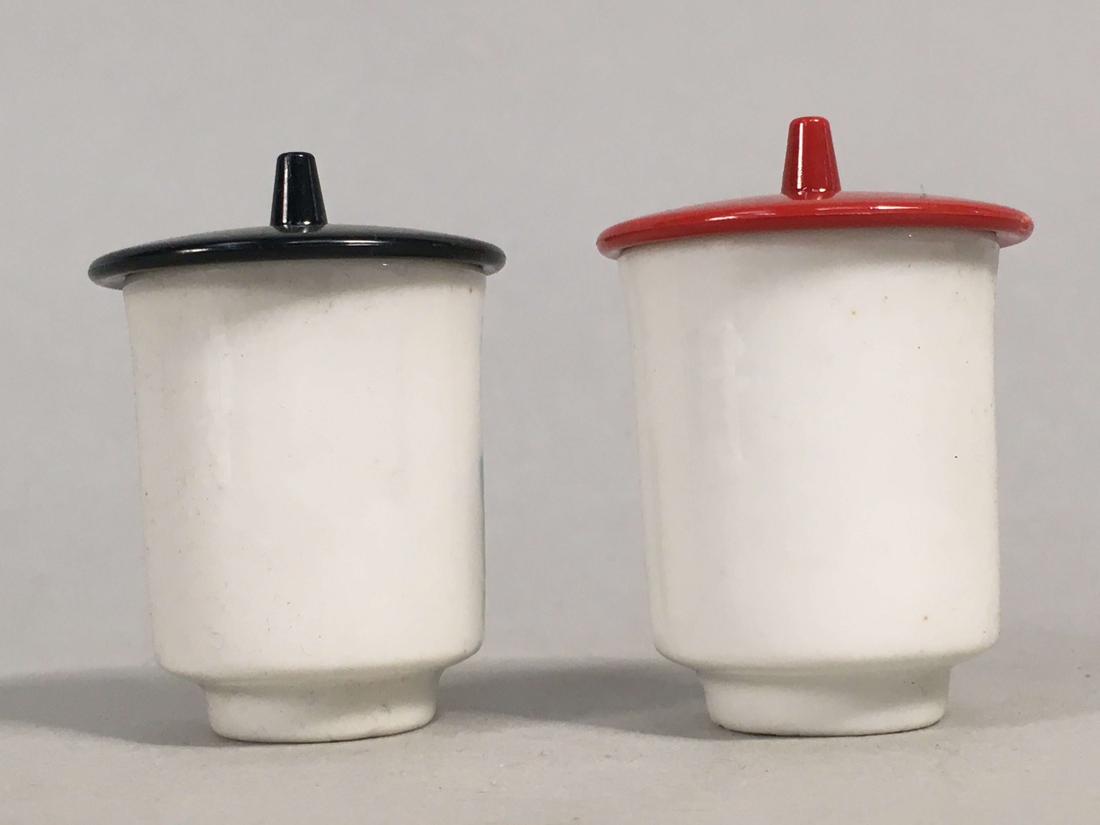 Japanese Porcelain Lidded Sake Cup 2pc Nagasaki Oura Church Christian PP412