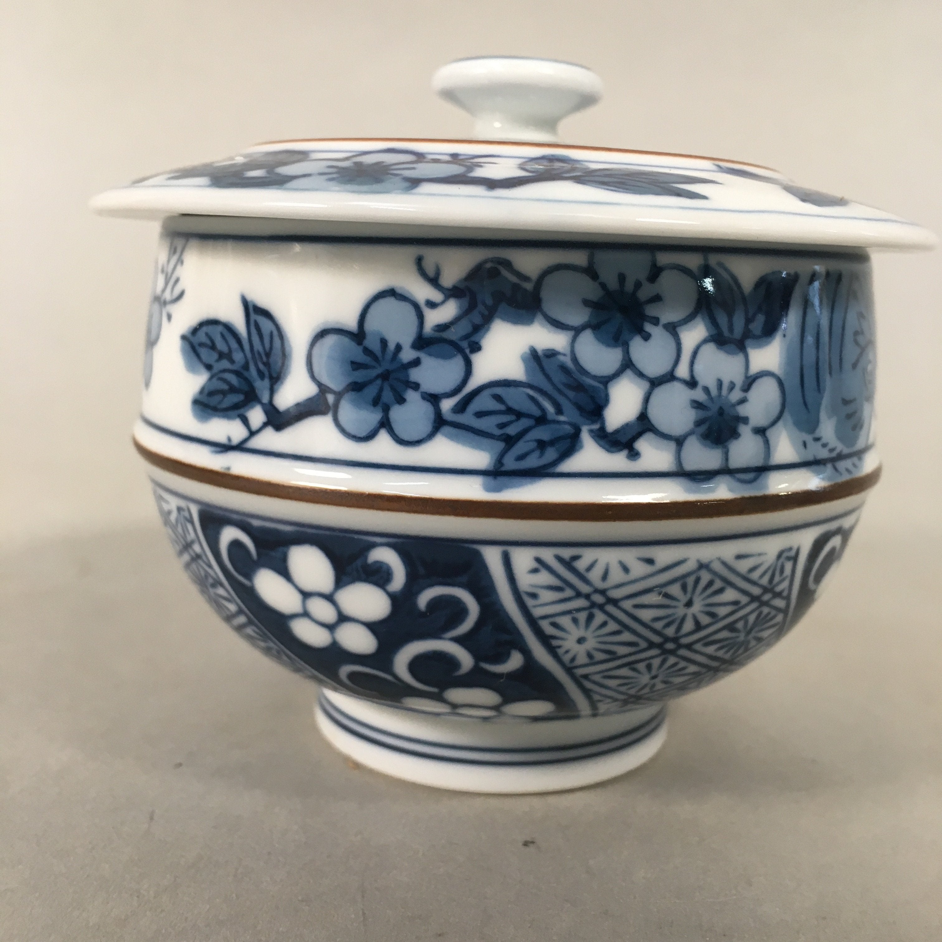 Japanese Porcelain Lidded Teacup Vtg Arita ware Yunomi Blue White Sencha PP415