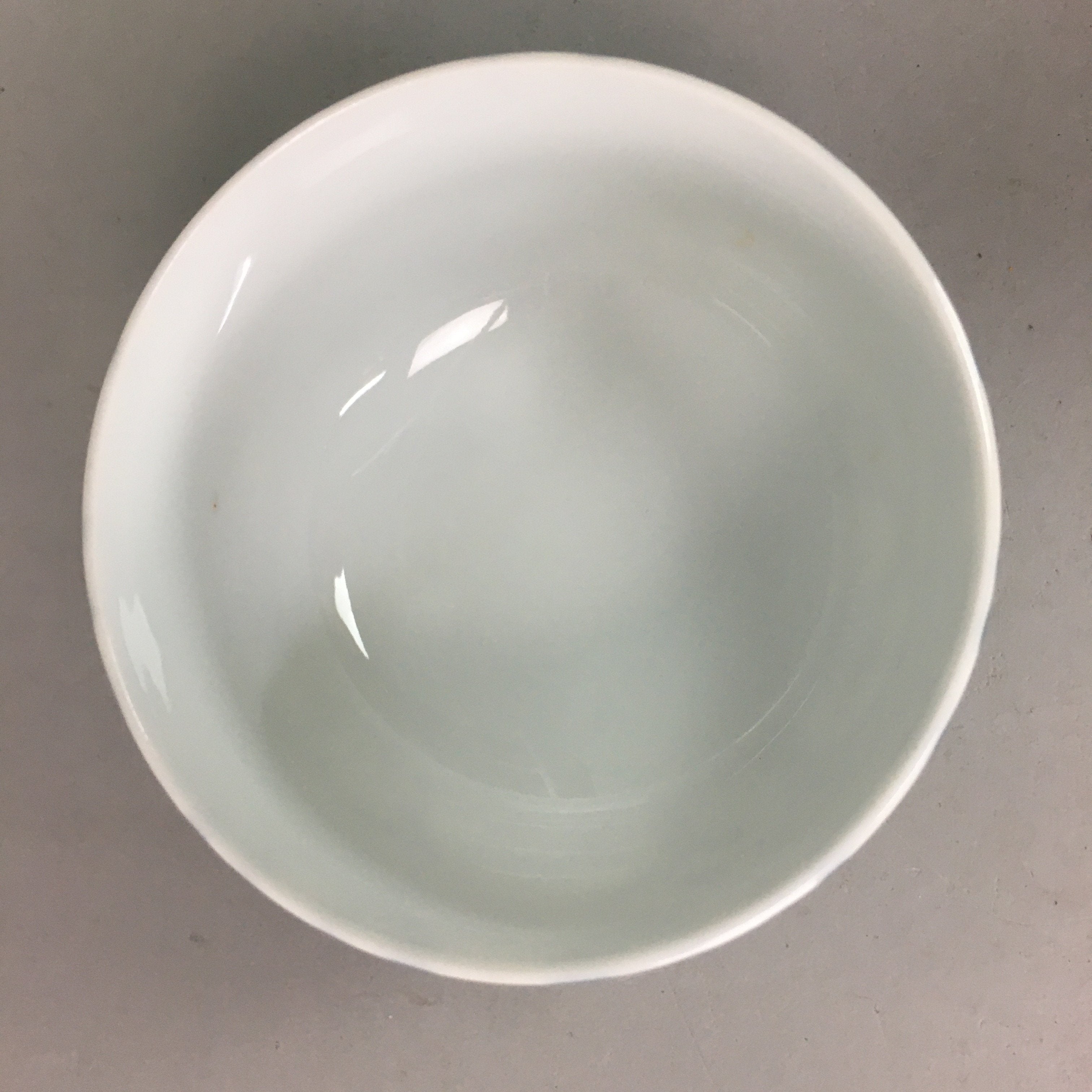 Japanese Porcelain Lidded Teacup Vtg Yunomi Arabesque Blue White Sometsuke QT79