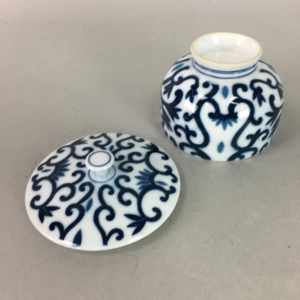 Japanese Porcelain Lidded Teacup Vtg Yunomi Arabesque Blue White Sometsuke QT79