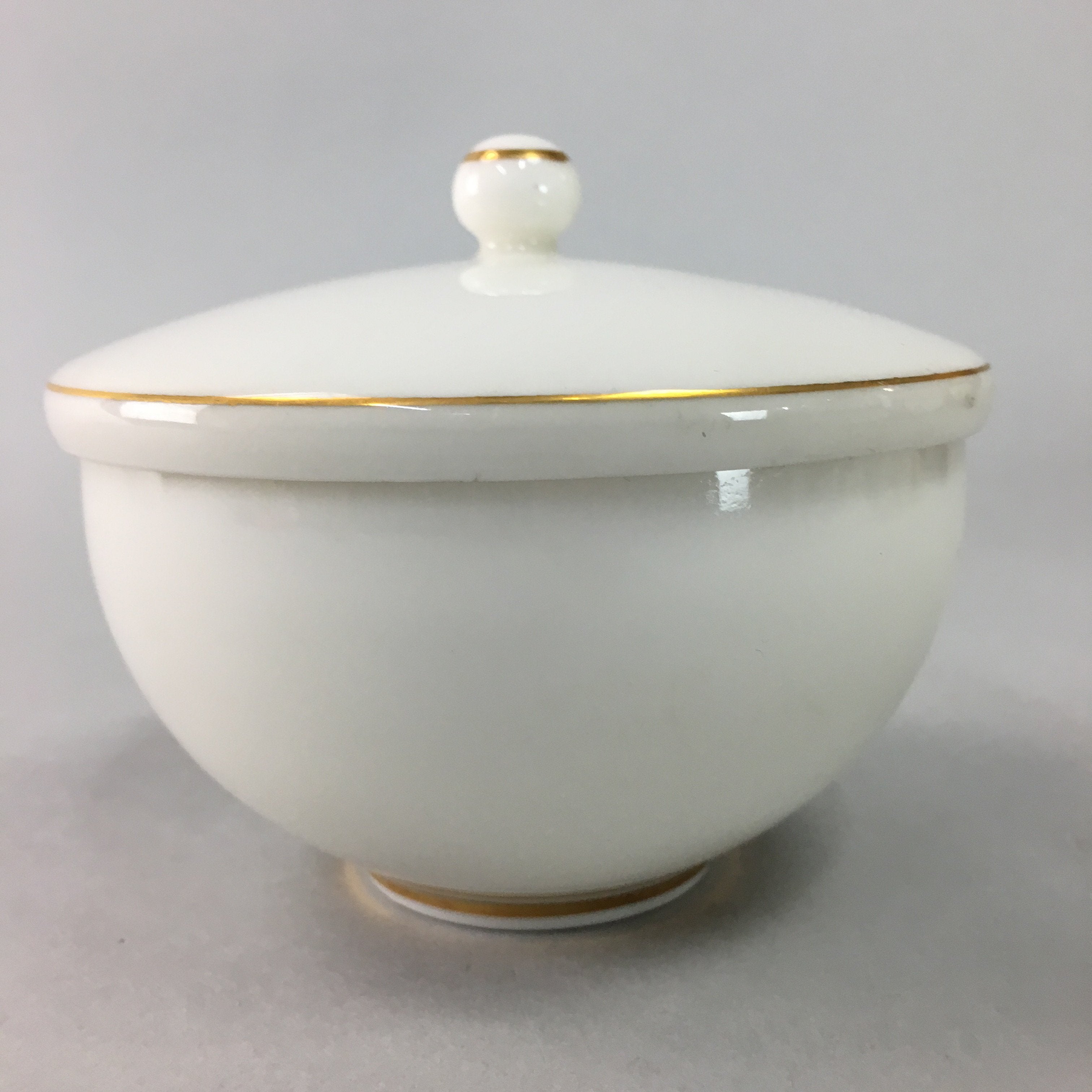 Japanese Porcelain Lidded Teacup Vtg Yunomi Floral Iris Flower Gold QT53