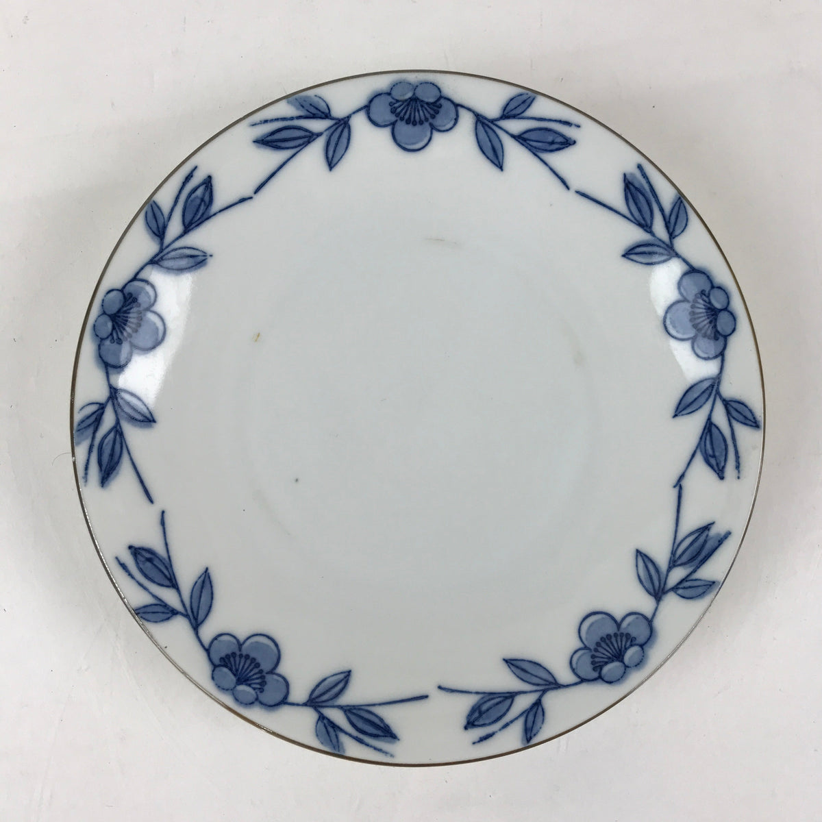 Japanese Porcelain Plate Blue Sometsuke Plum blossoms Flower Pattern Sara PY243