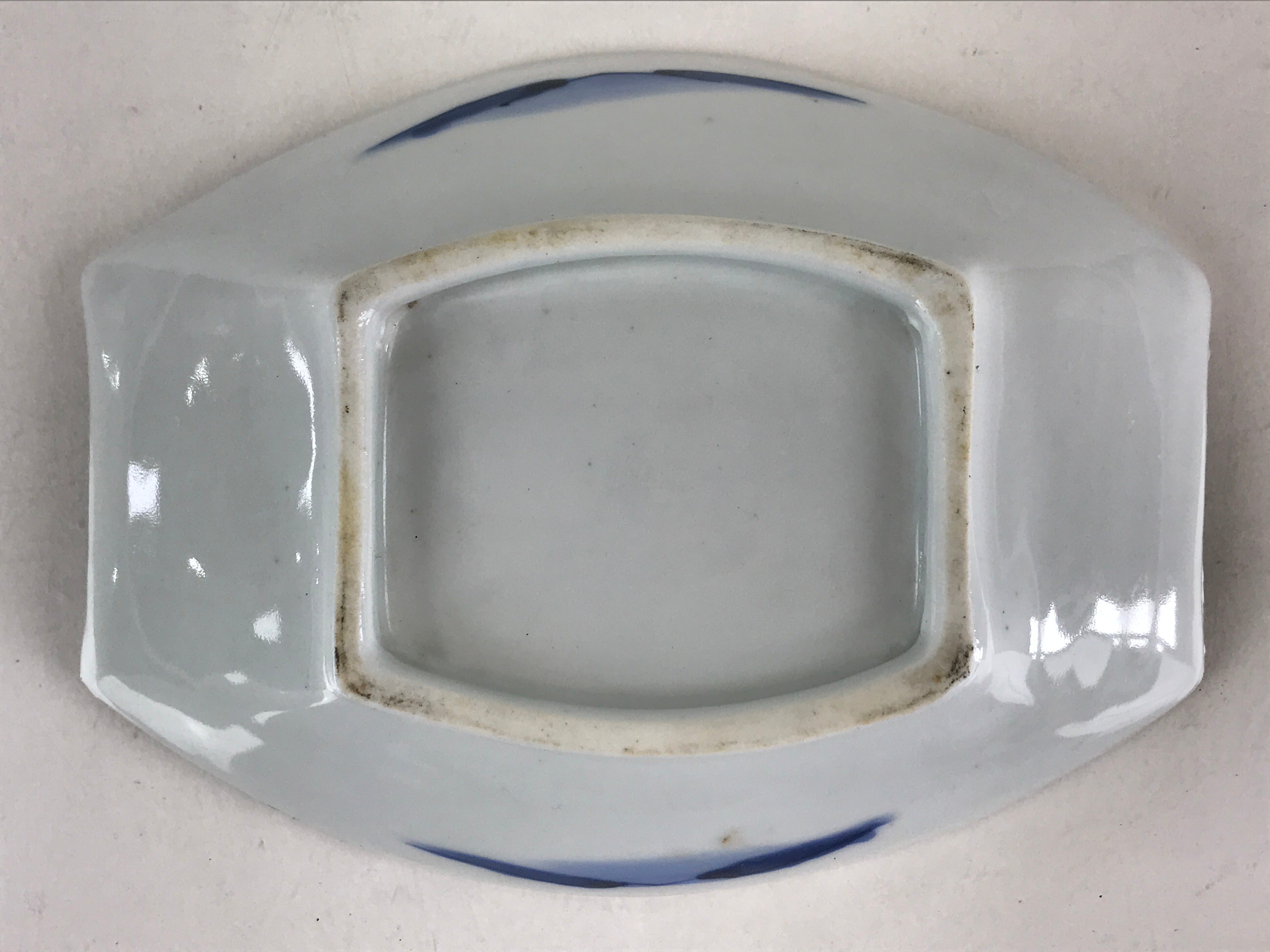 Japanese Porcelain Plate Boat Shape White Sometsuke Blue Sansui Kozara PY200