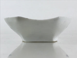 Japanese Porcelain Plate Boat Shape White Sometsuke Blue Sansui Kozara PY202