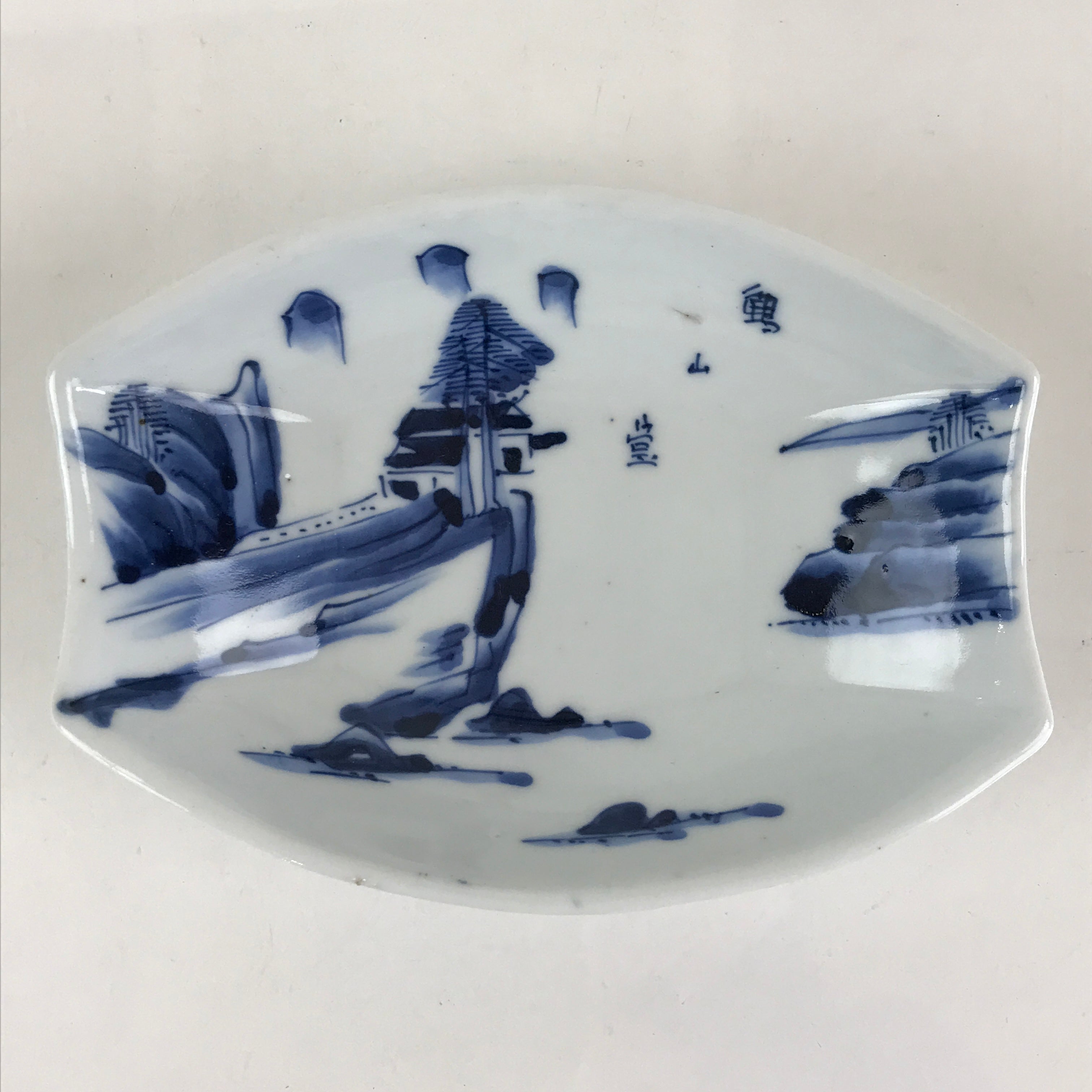 Japanese Porcelain Plate Boat Shape White Sometsuke Blue Sansui Kozara PY203