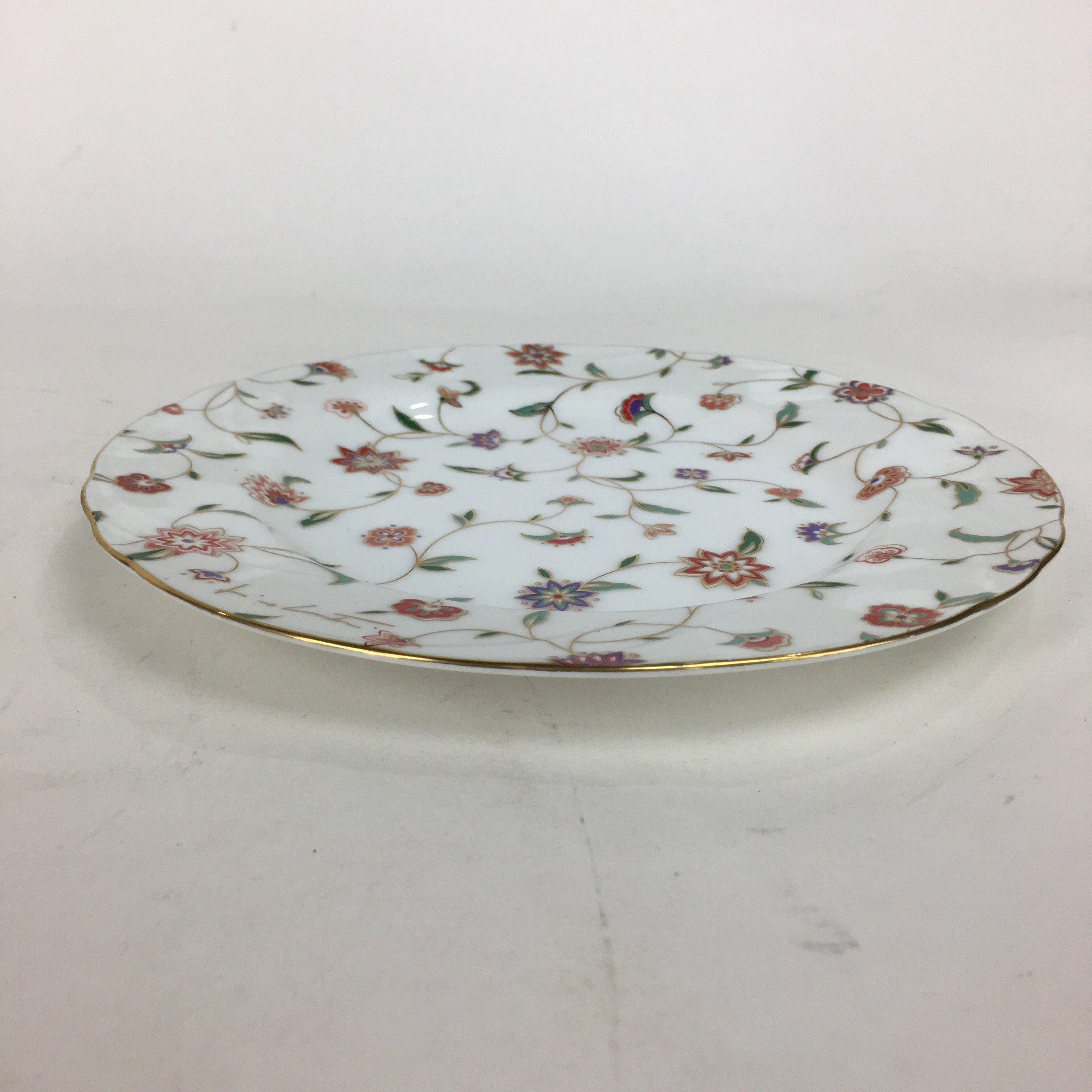 Japanese Porcelain Plate Sara Vtg Richfield Tachikichi Flower Pattern White QT12