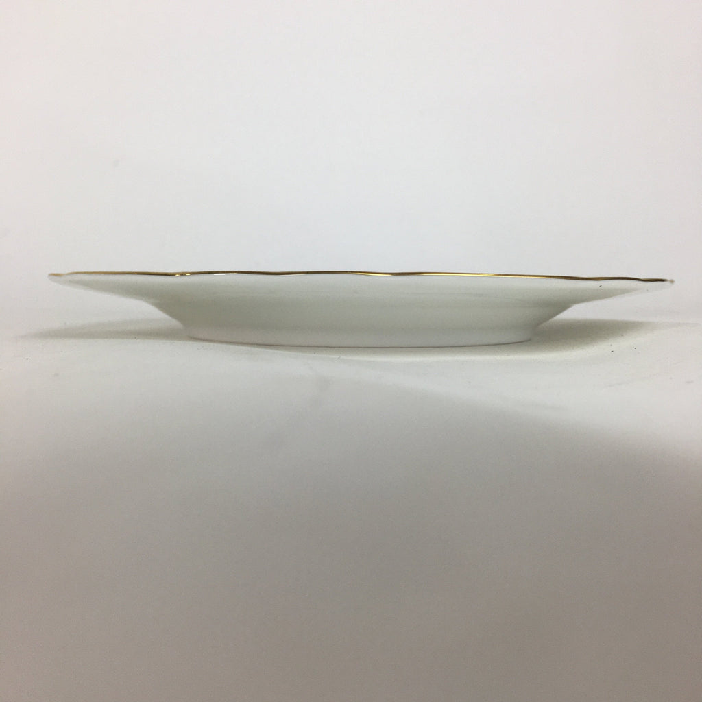 Japanese Porcelain Plate Sara Vtg Richfield Tachikichi Flower Pattern White QT12