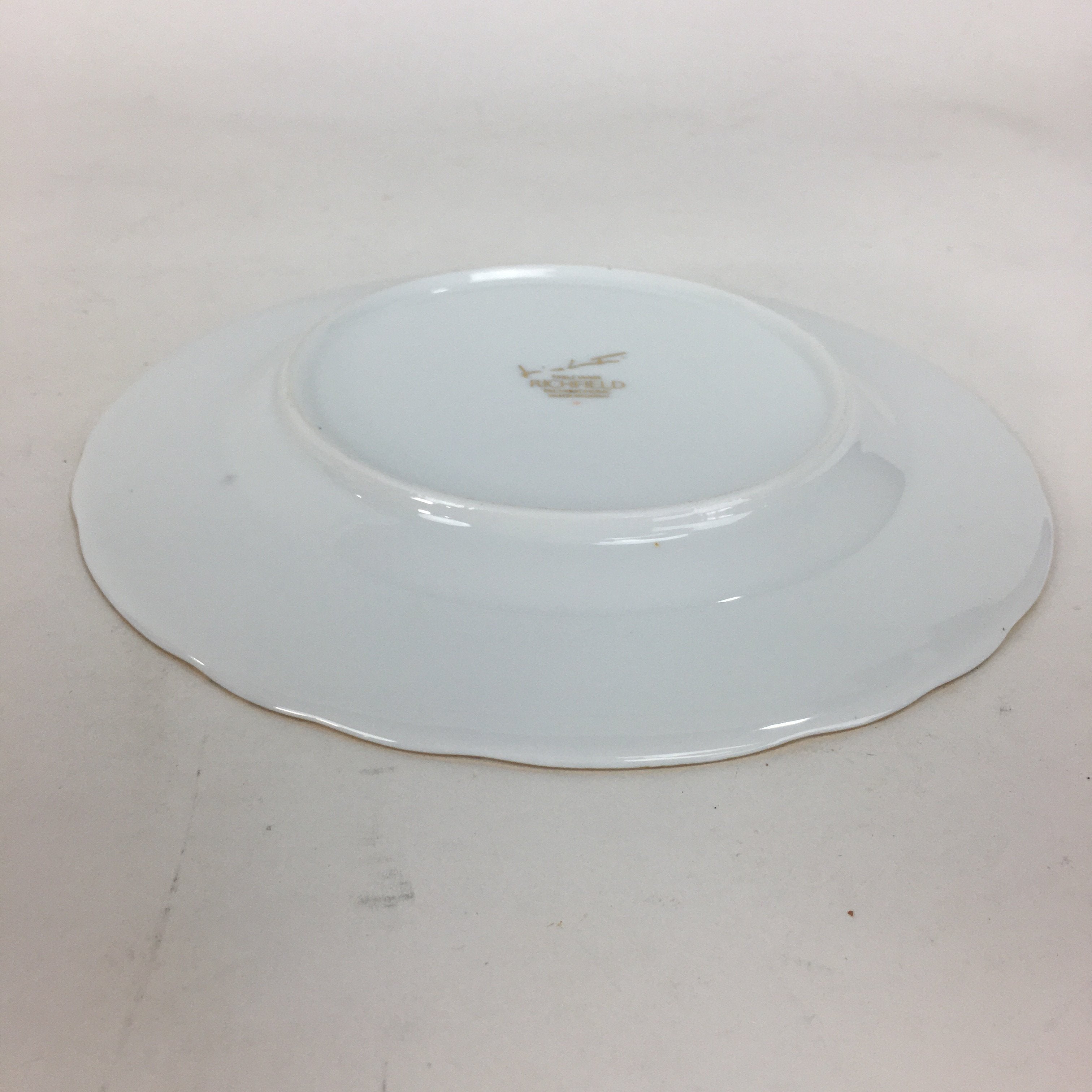 Japanese Porcelain Plate Sara Vtg Richfield Tachikichi Flower Pattern White QT12