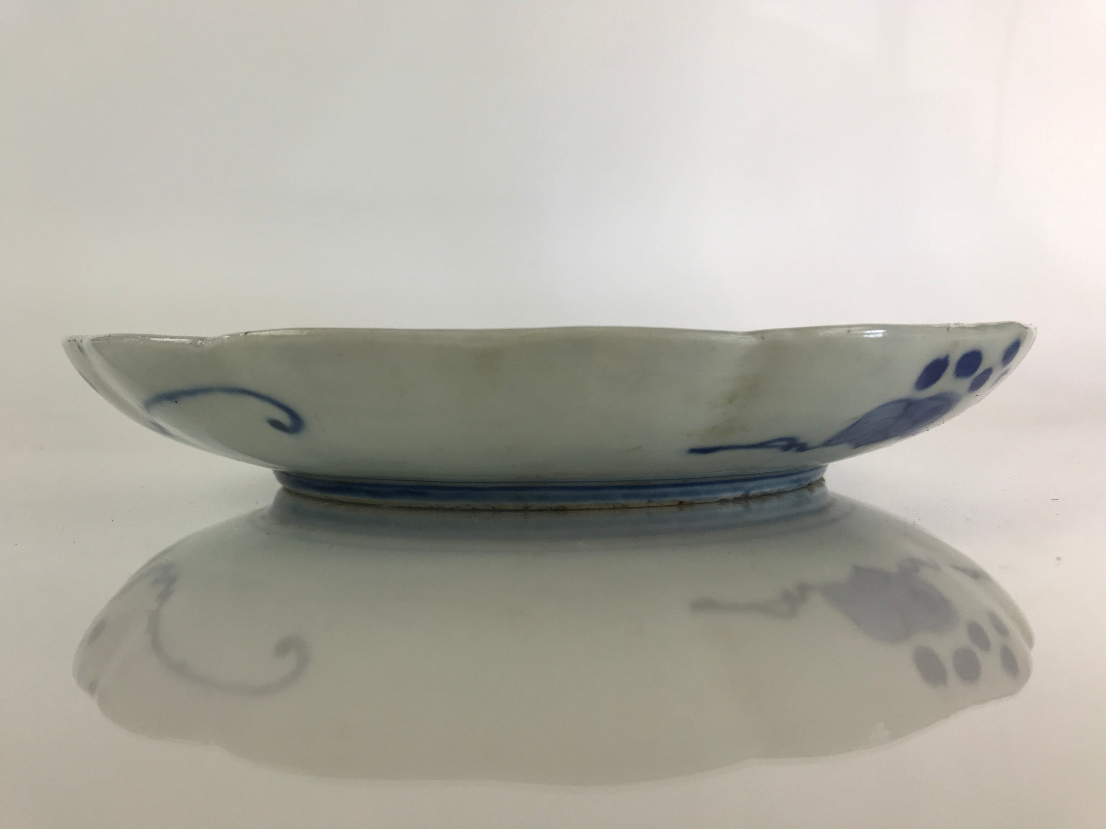 Japanese Porcelain Plate Vtg Blue Sometsuke Camellia Flower Bee Sara PY139