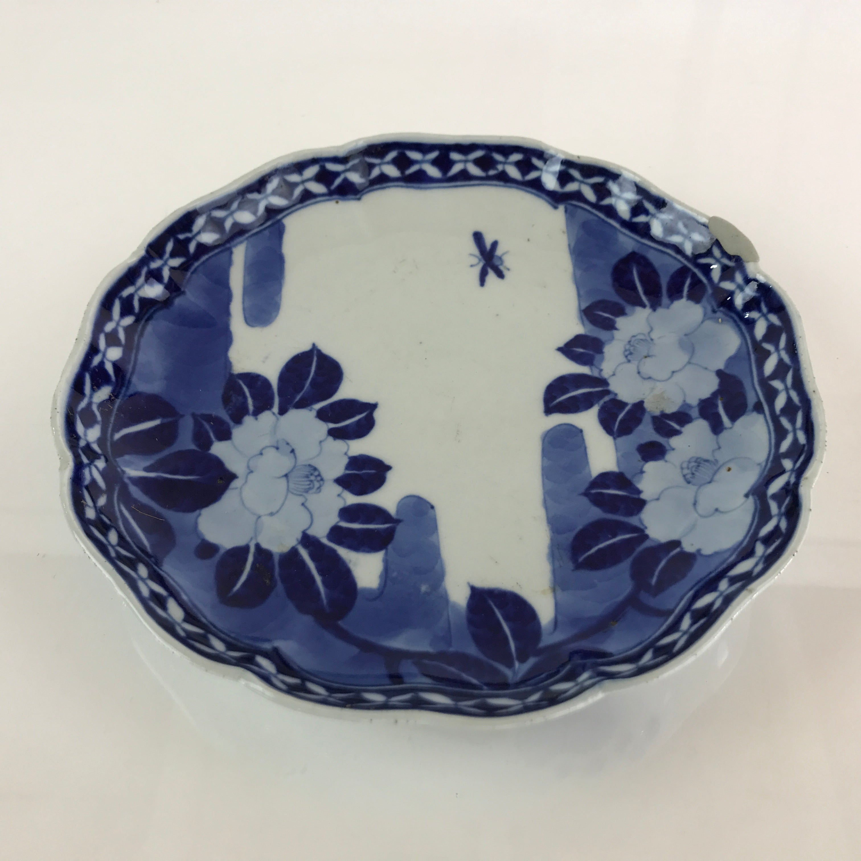 Japanese Porcelain Plate Vtg Blue Sometsuke Camellia Flower Bee Sara PY149