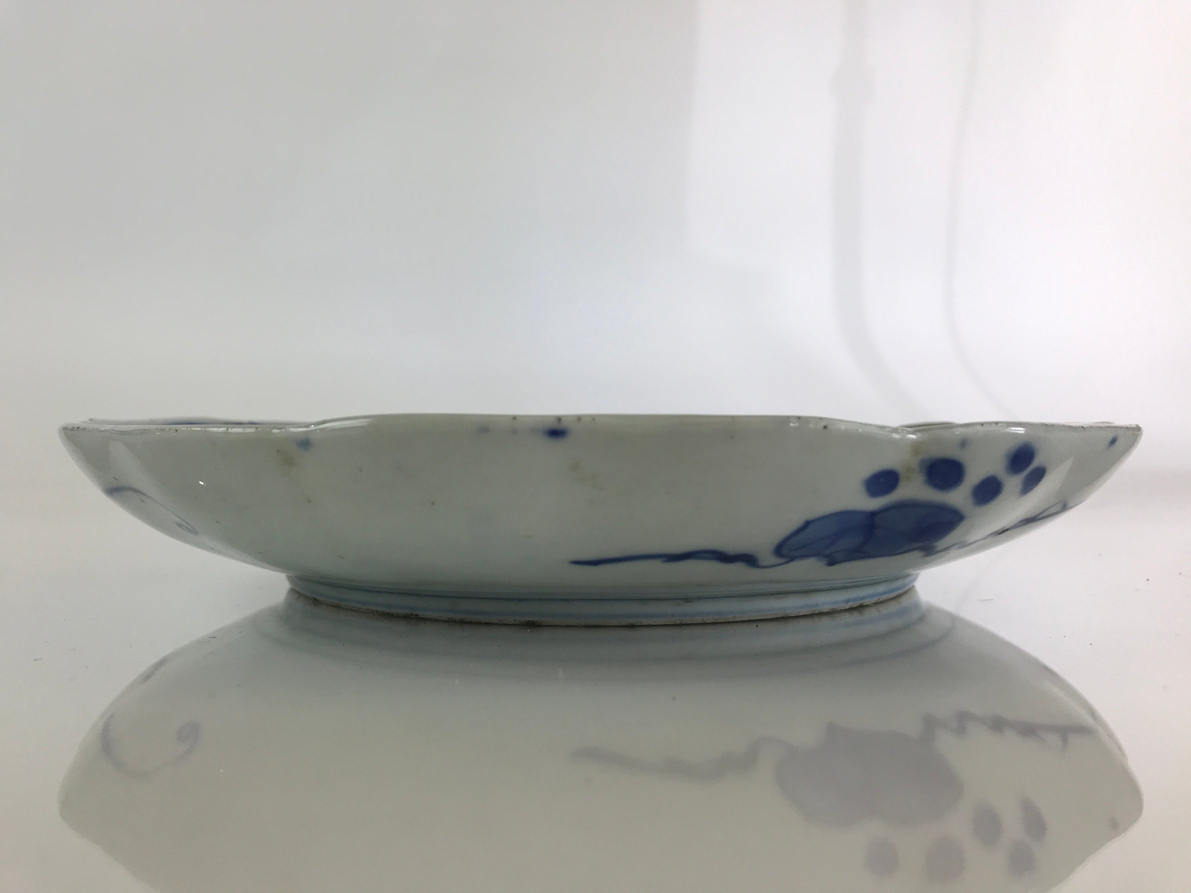 Japanese Porcelain Plate Vtg Blue Sometsuke Camellia Flower Bee Sara PY149