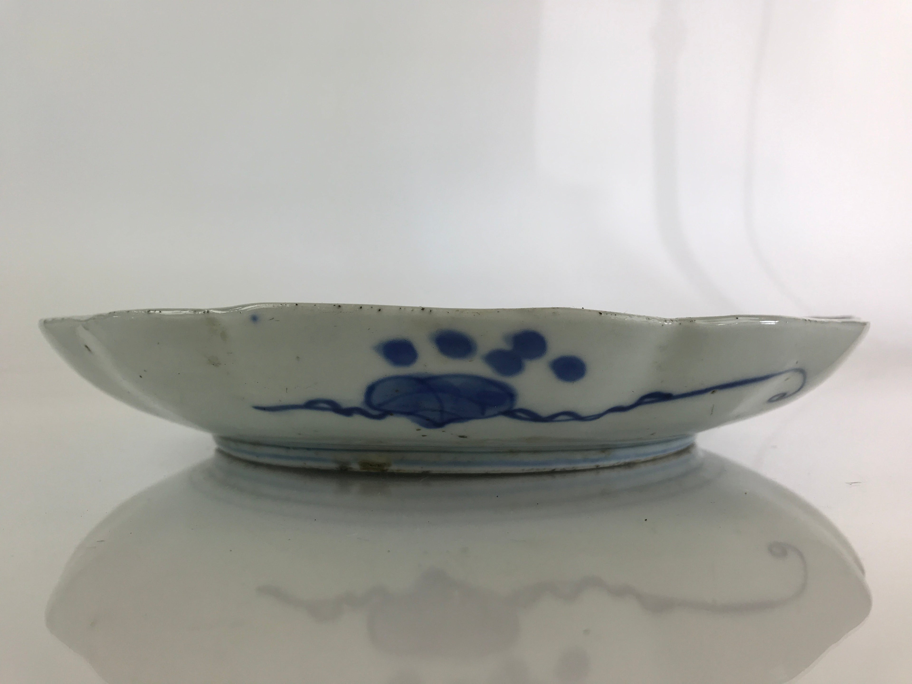 Japanese Porcelain Plate Vtg Blue Sometsuke Camellia Flower Bee Sara PY149