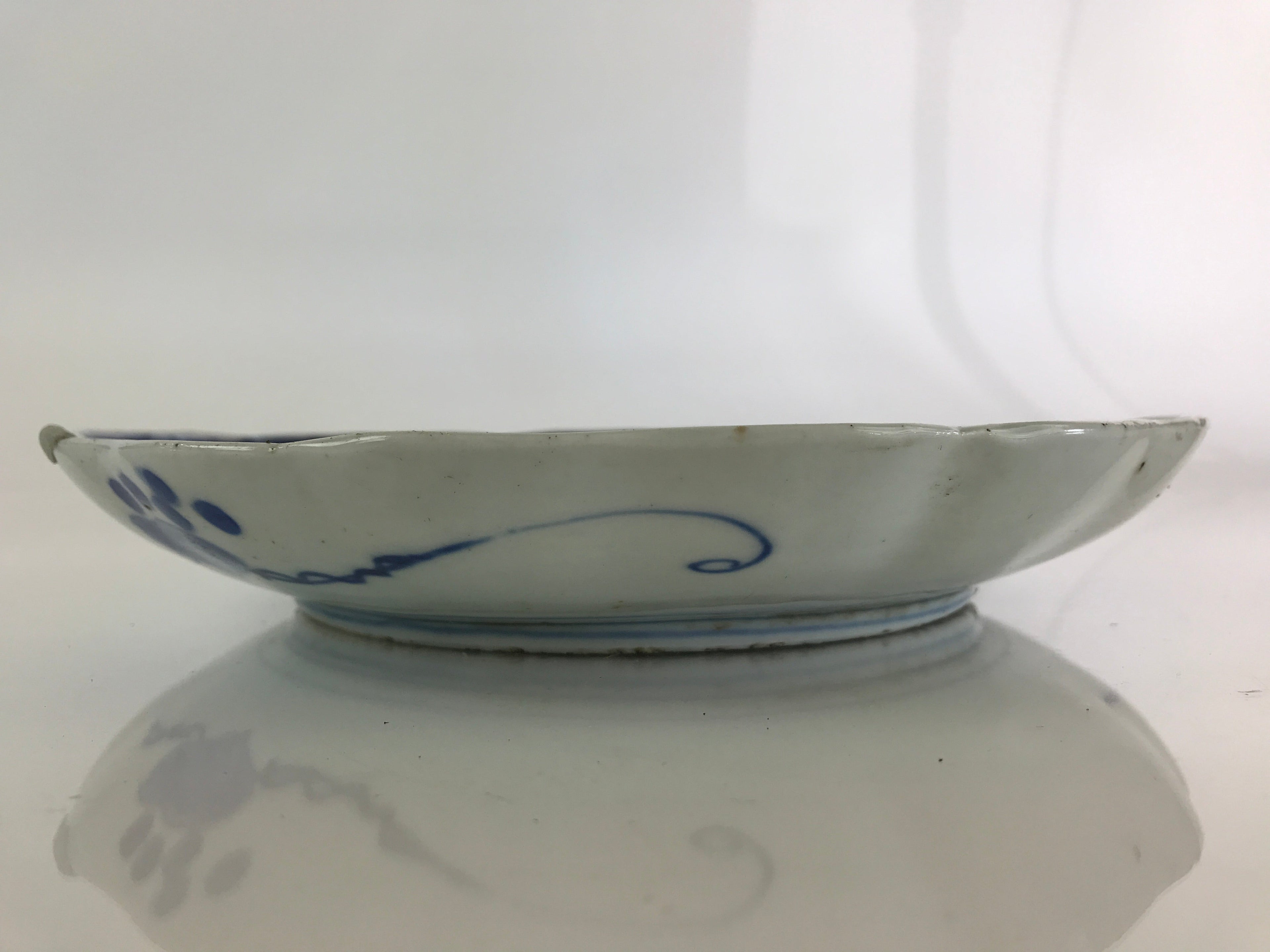 Japanese Porcelain Plate Vtg Blue Sometsuke Camellia Flower Bee Sara PY149