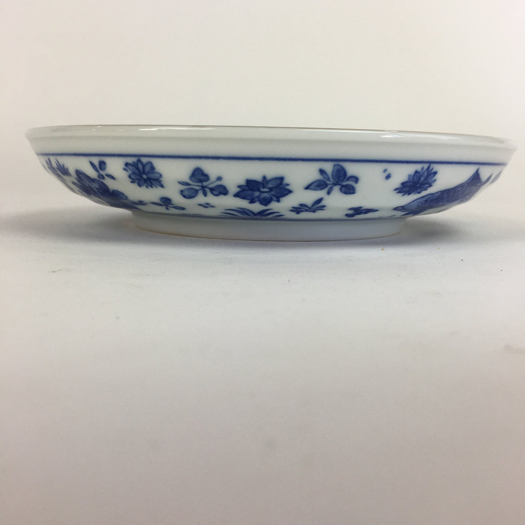 Japanese Porcelain Plate Vtg Blue Sometsuke Carp White Round Sara PP519