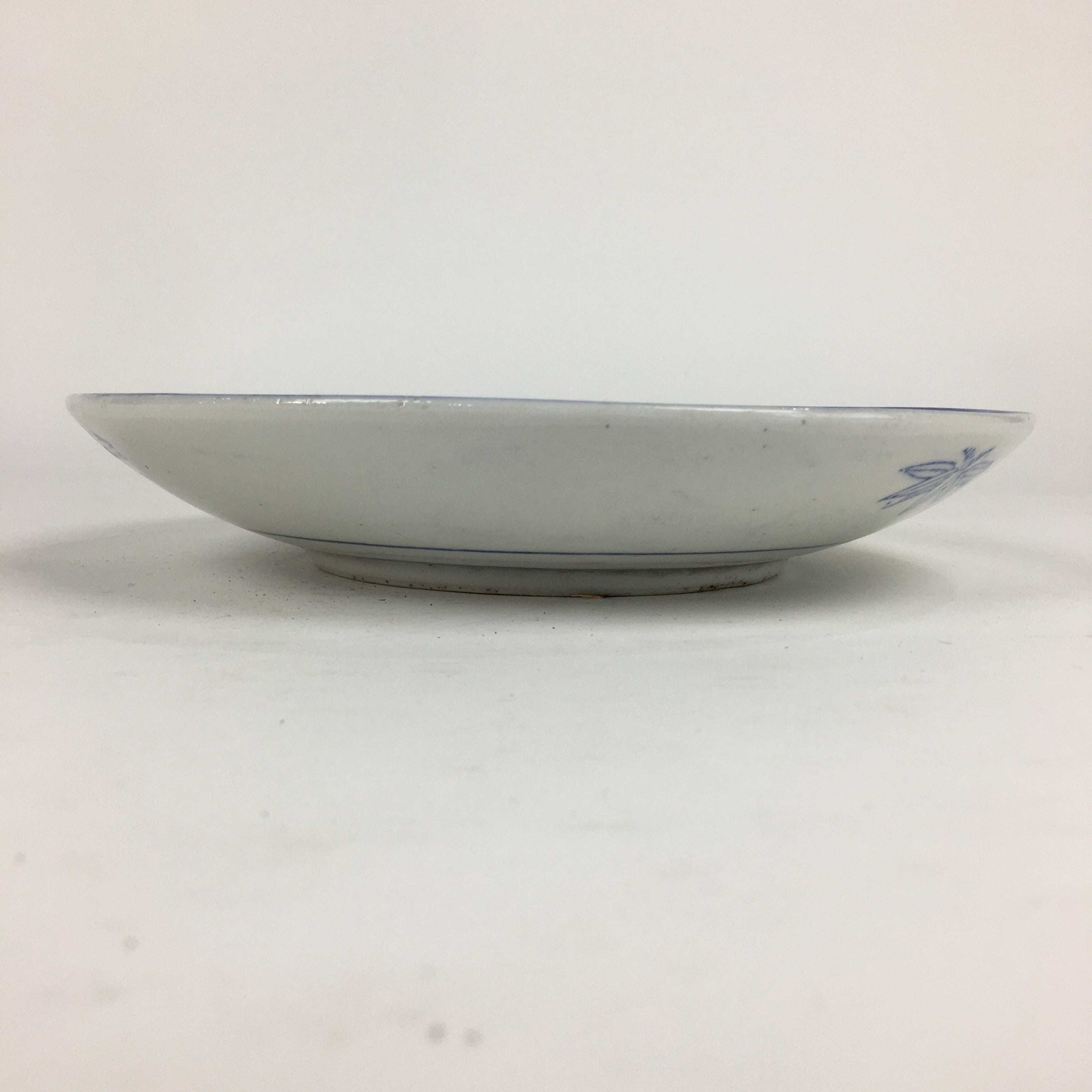 Japanese Porcelain Plate Vtg Blue Sometsuke Five-storied tower Round Sara PP7858