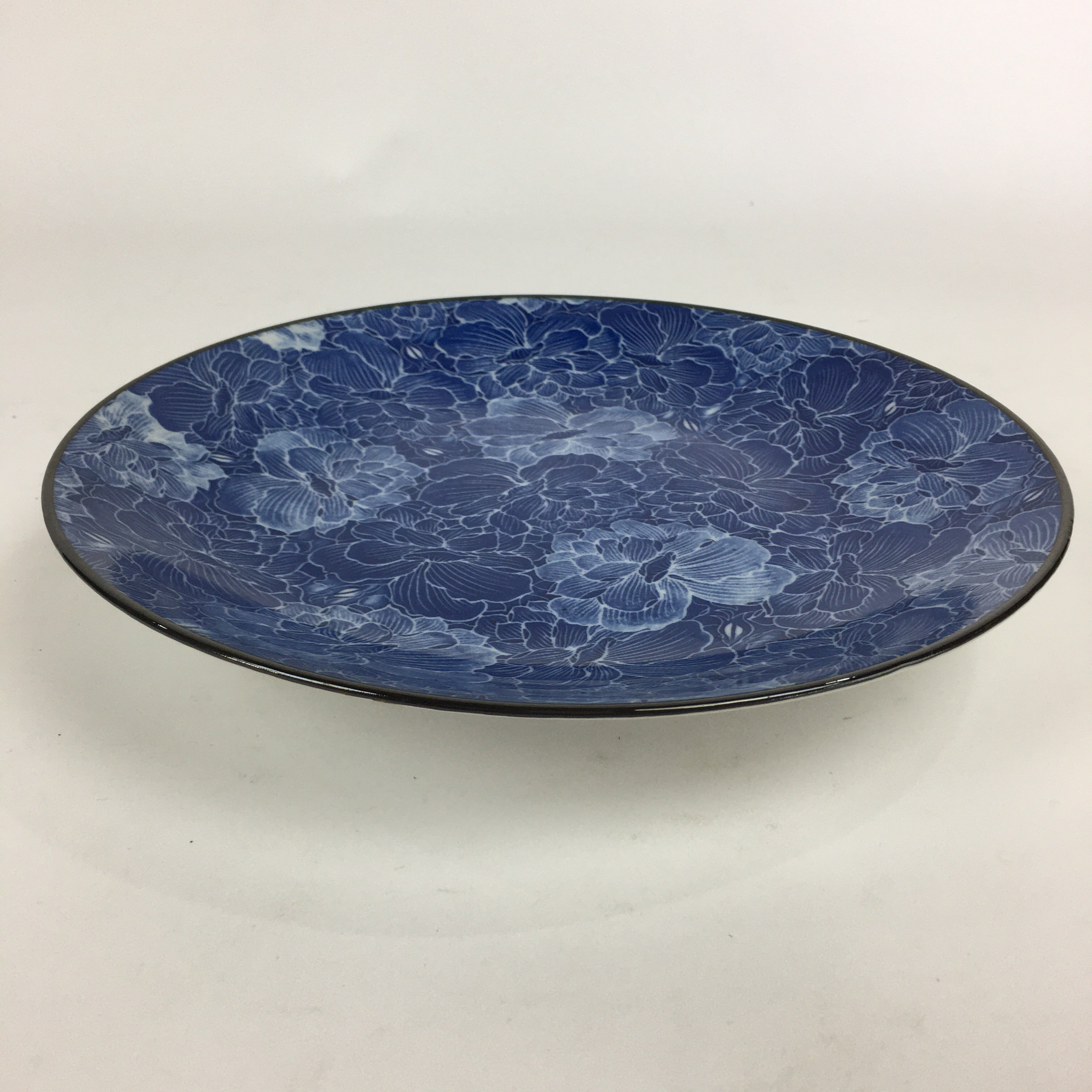 Japanese Porcelain Plate Vtg Blue Sometsuke Flower Design Round Sara PP764