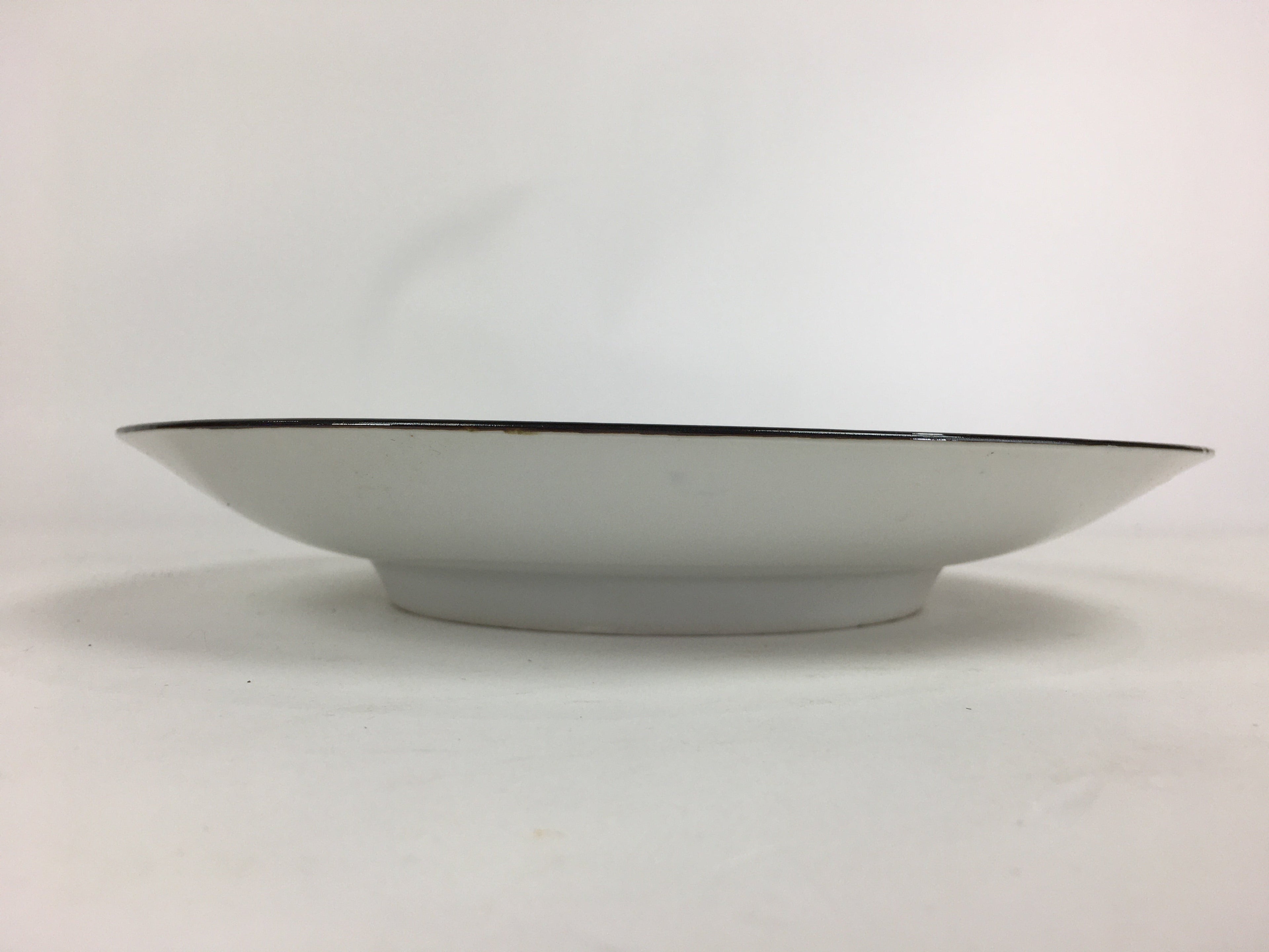 Japanese Porcelain Plate Vtg Blue Sometsuke Flower Design Round Sara PP764