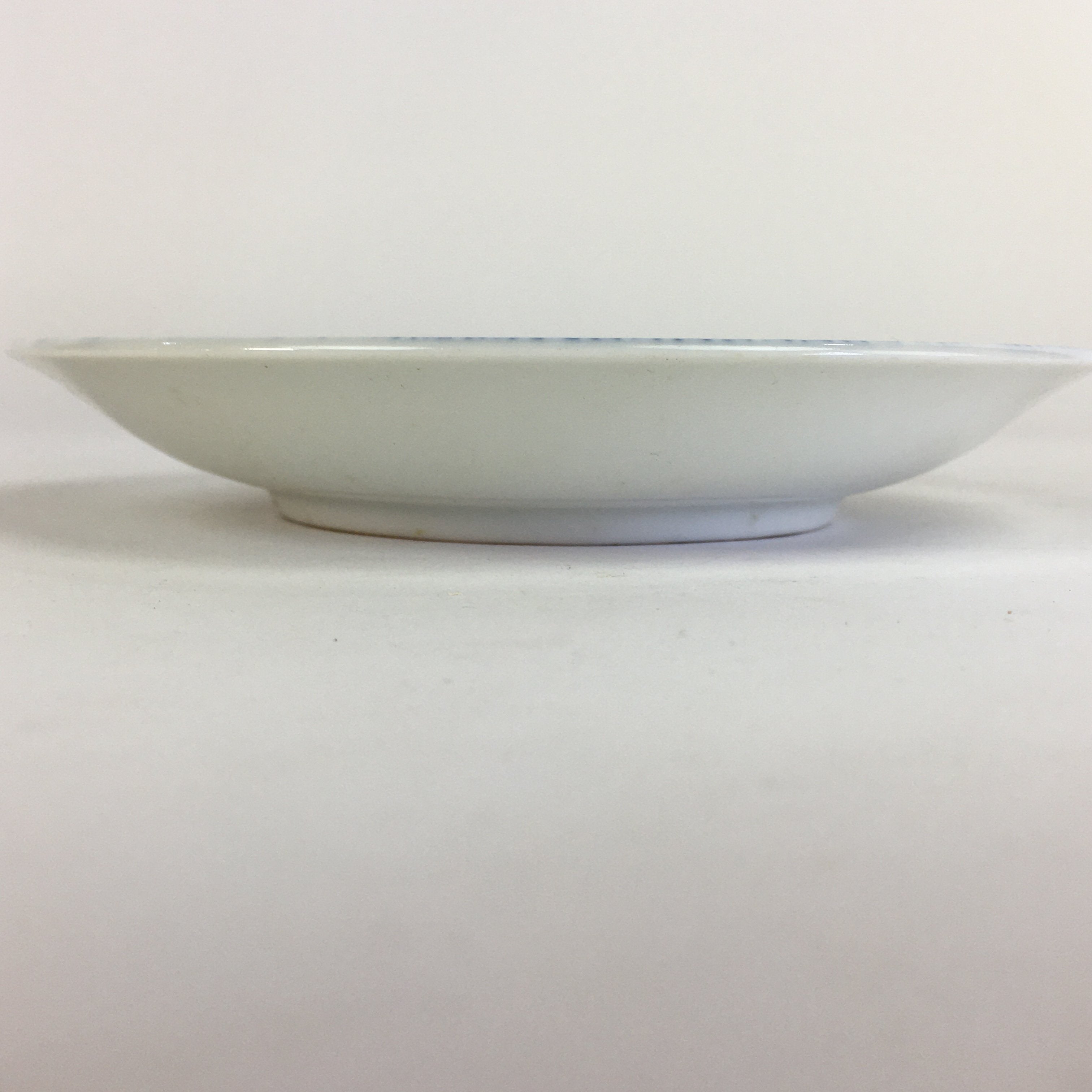 Japanese Porcelain Plate Vtg Blue Sometsuke Peony Flower Round Sara PP522