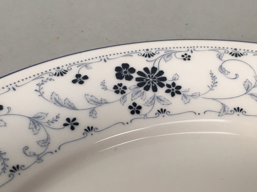 Japanese Porcelain Plate Vtg Round White Blue Noritake Nitto Royal QT107
