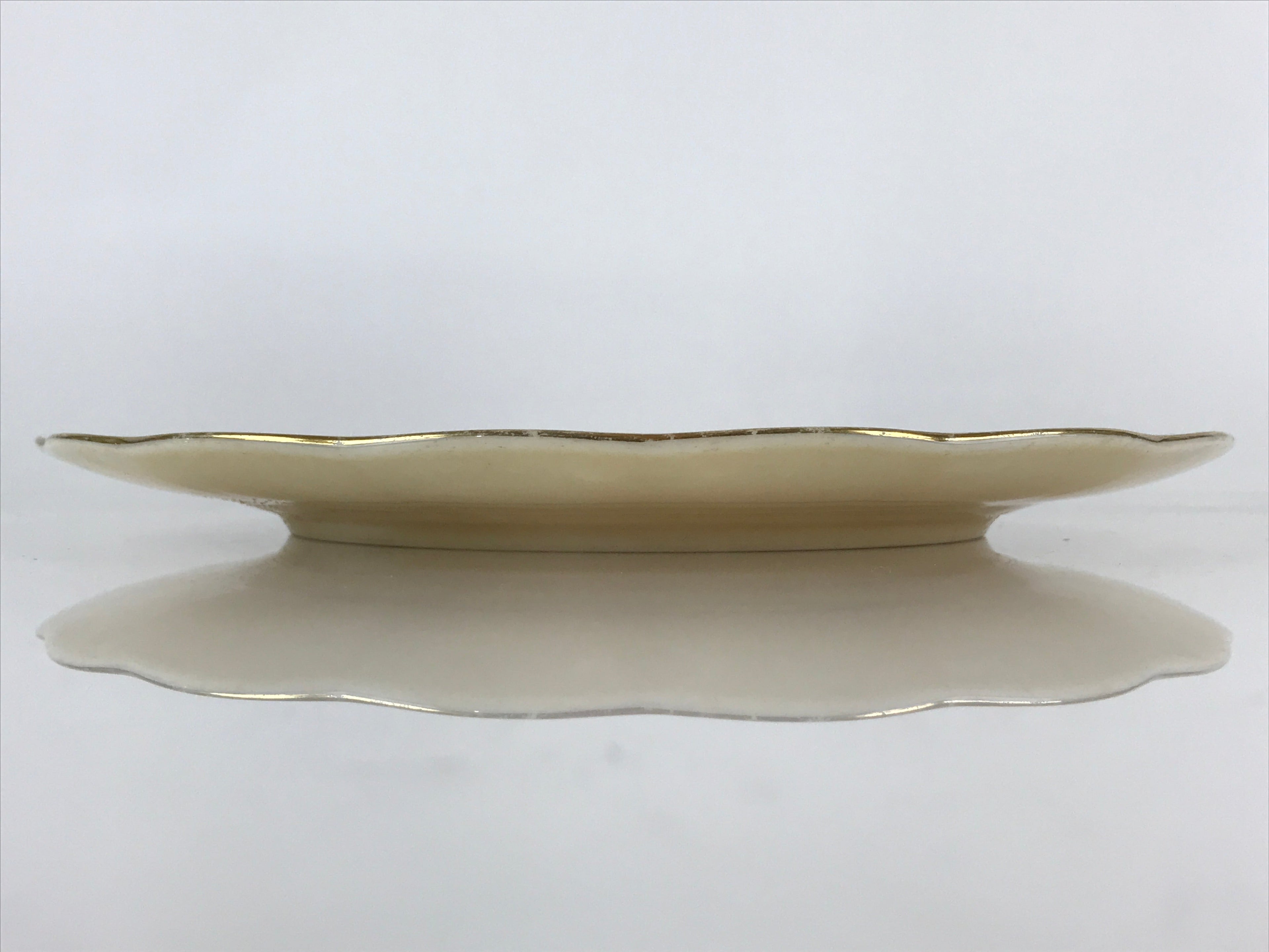 Japanese Porcelain Plate Vtg Yellow Bon Catherine By Keito Floral PY159