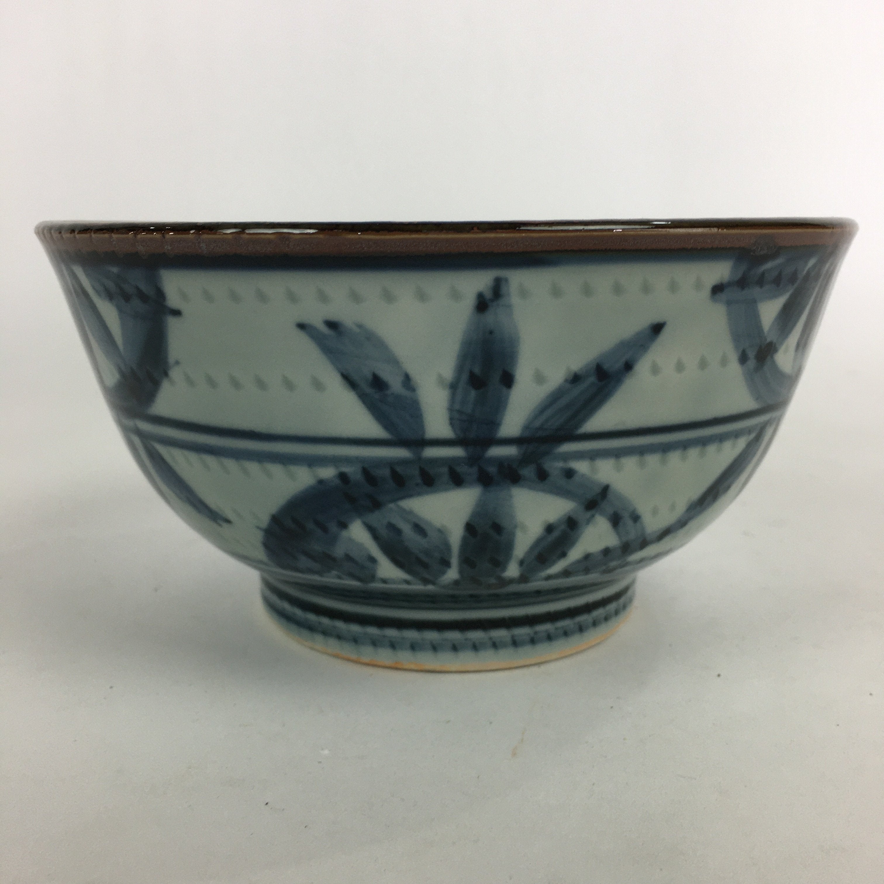 Japanese Porcelain Ramen Bowl Blue Sometsuke Dotted Pattern Donburi PP723