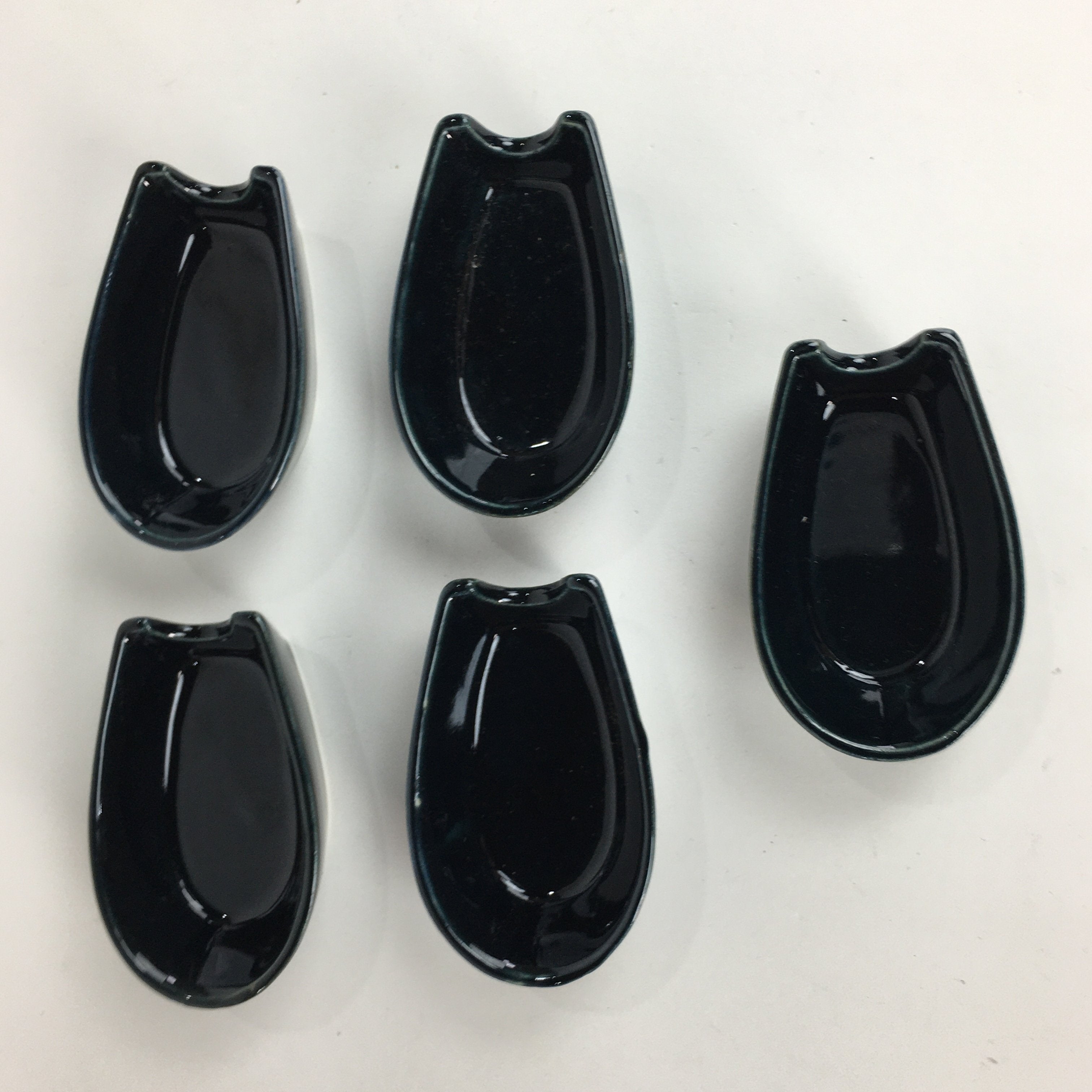 Japanese Porcelain Renge Spoon 5pc Set Vtg White Spoon Black Spoon Stand PP510