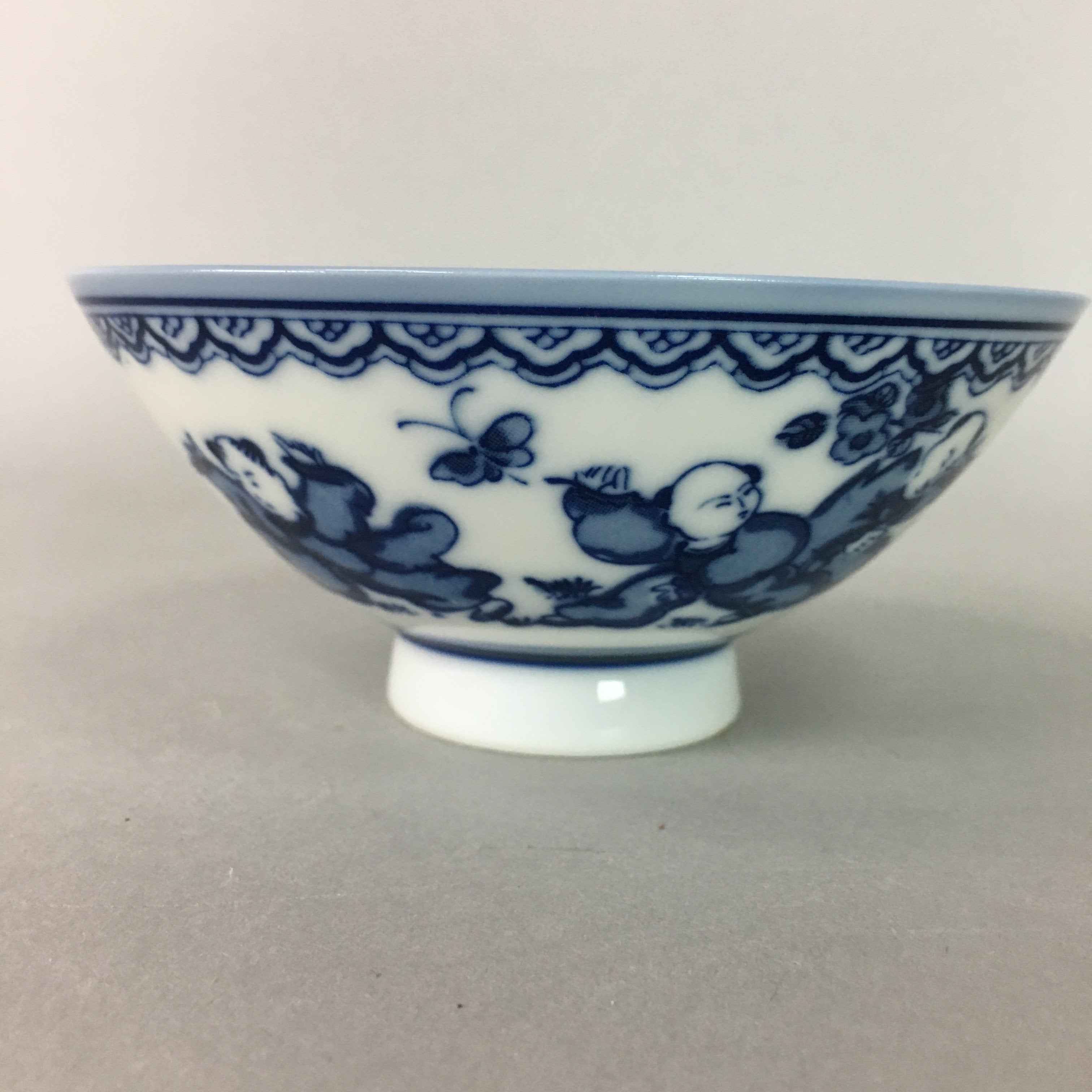 Japanese Porcelain Rice Bowl Sometsuke Vtg Blue White Child Karako PP70