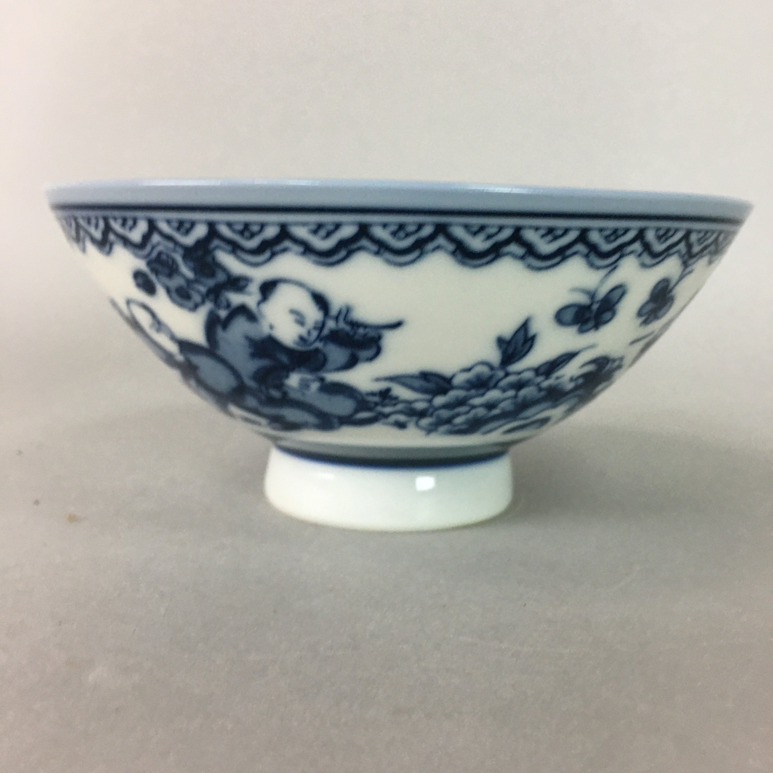 Japanese Porcelain Rice Bowl Sometsuke Vtg Blue White Child Karako QT86