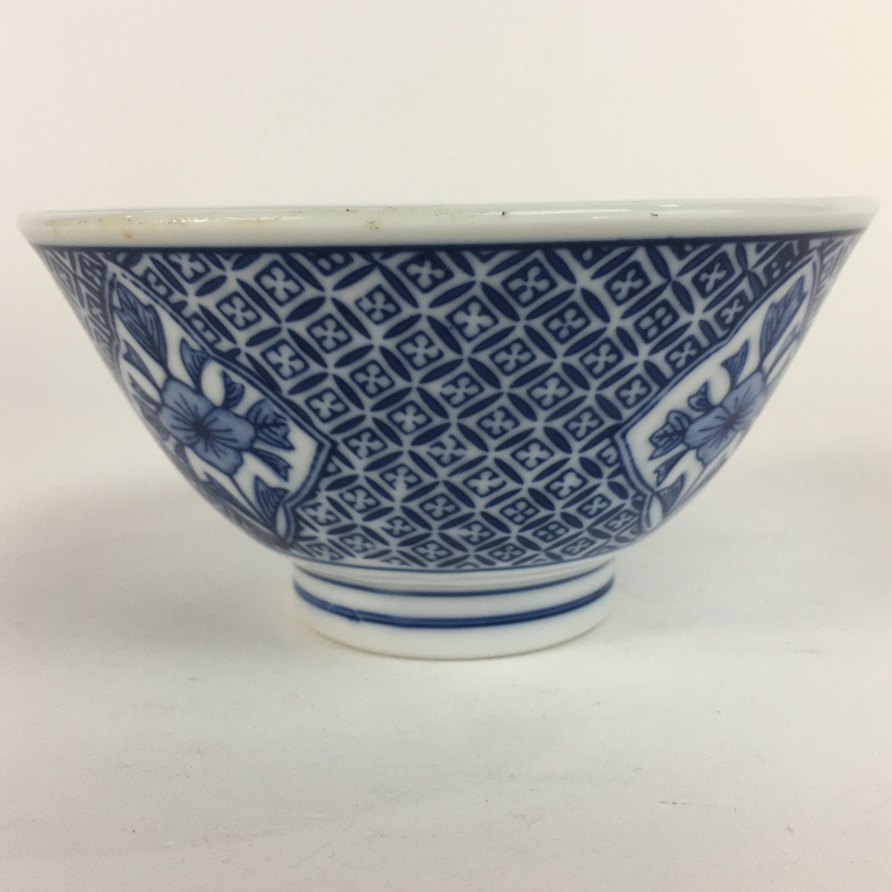 Japanese Porcelain Rice Bowl Vtg Blue Flowers Sometsuke White Donburi PP521