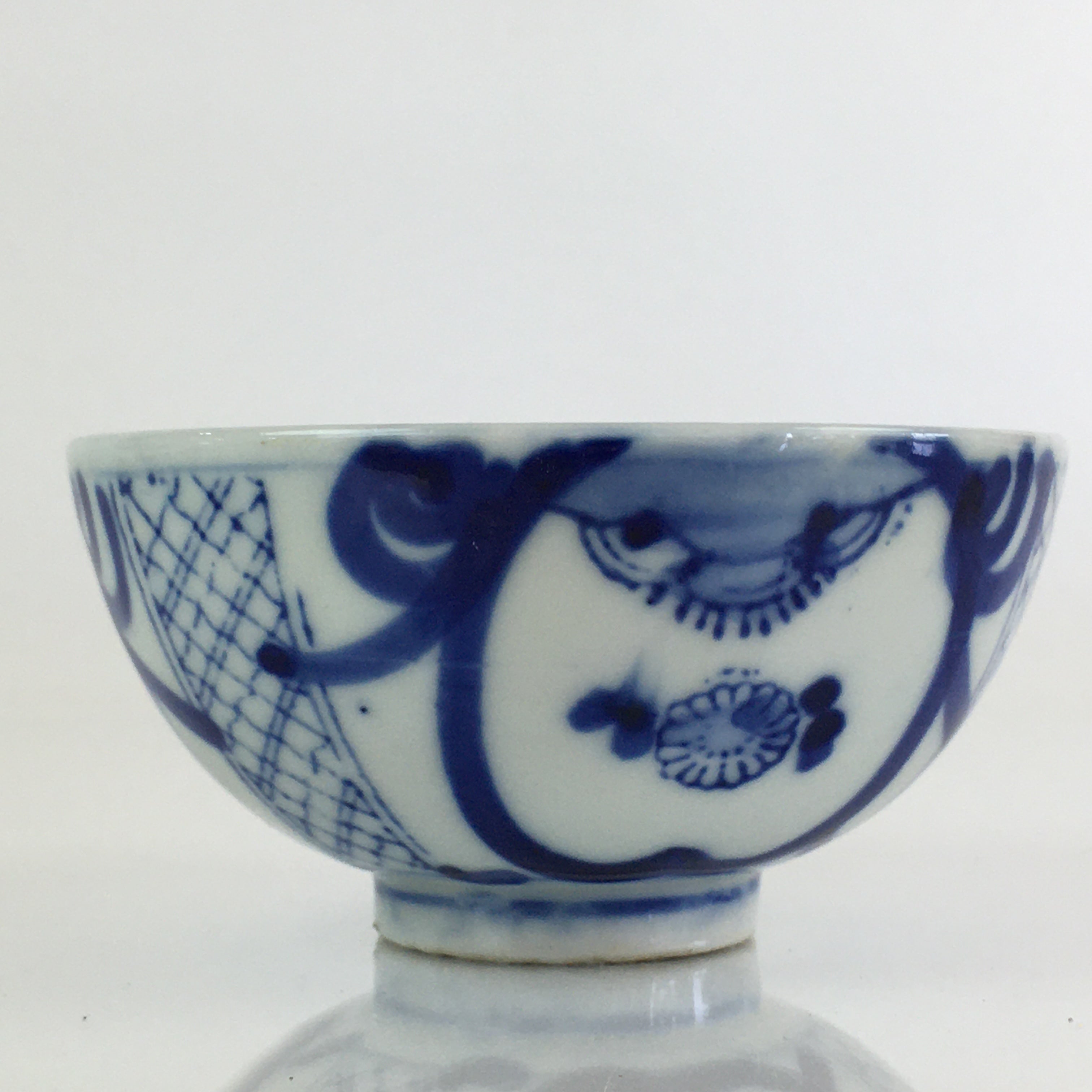 Japanese Porcelain Rice Bowl Vtg Blue White Hand Drawing Chawan PY119
