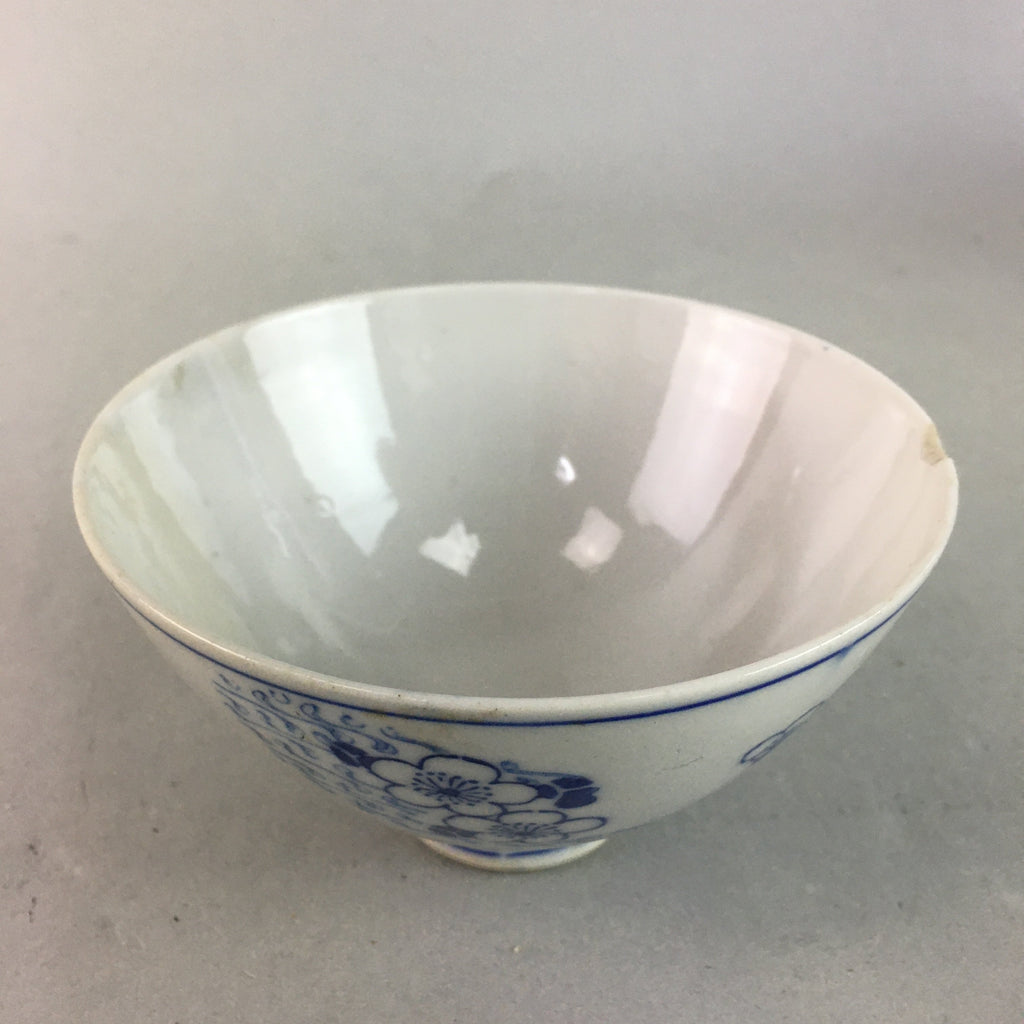 Japanese Porcelain Rice Bowl Vtg Chawan Blue White Floral Sometsuke PP210