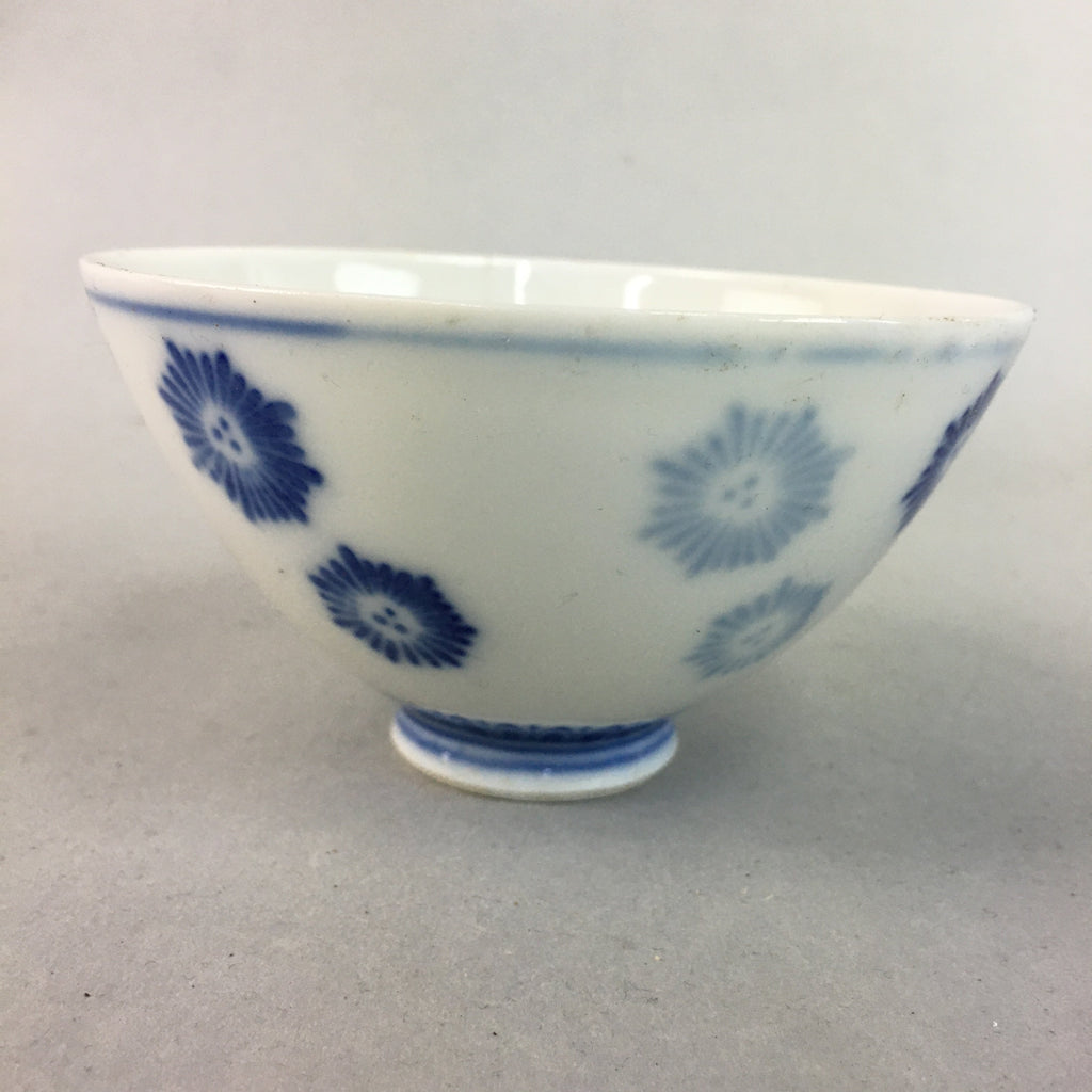 Japanese Porcelain Rice Bowl Vtg Chawan Blue White Floral Sometsuke PP213