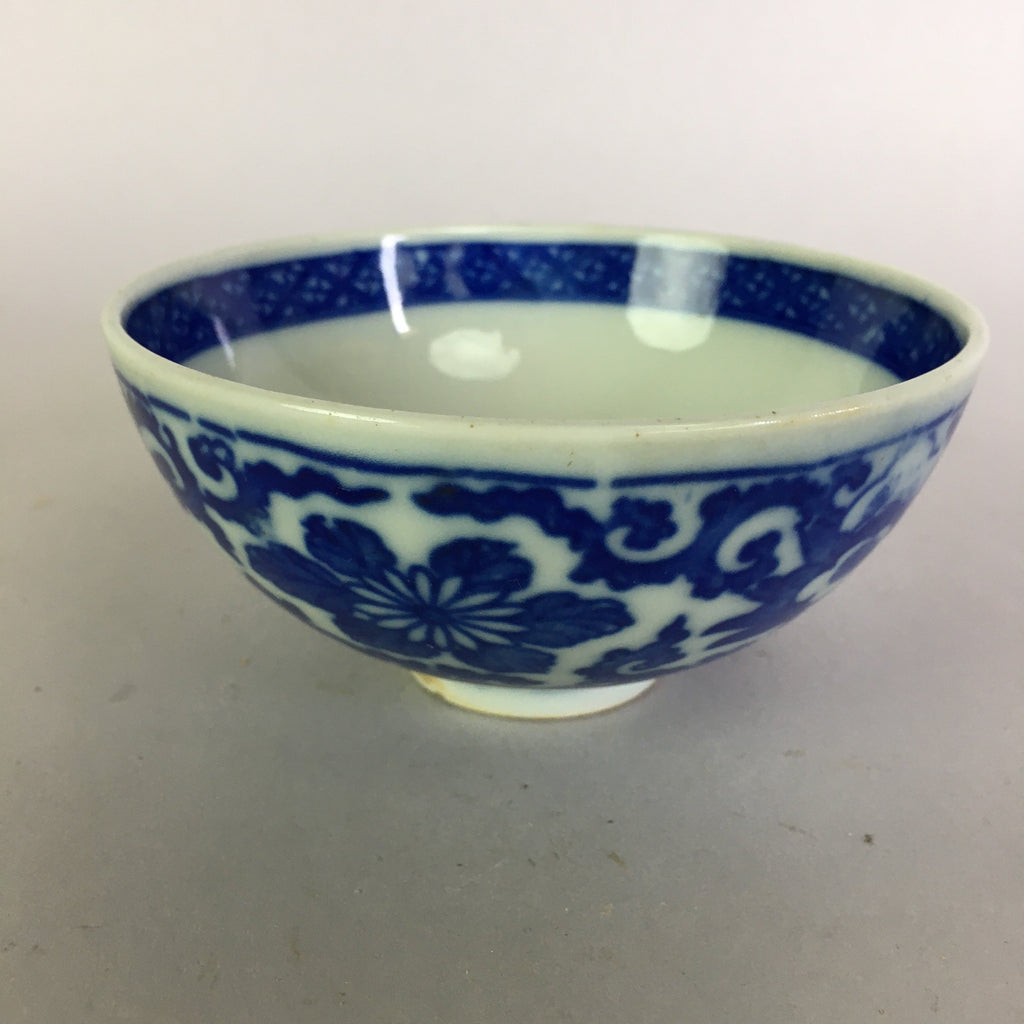 Japanese Porcelain Rice Bowl Vtg Chawan Blue White Flower Sometsuke PP471