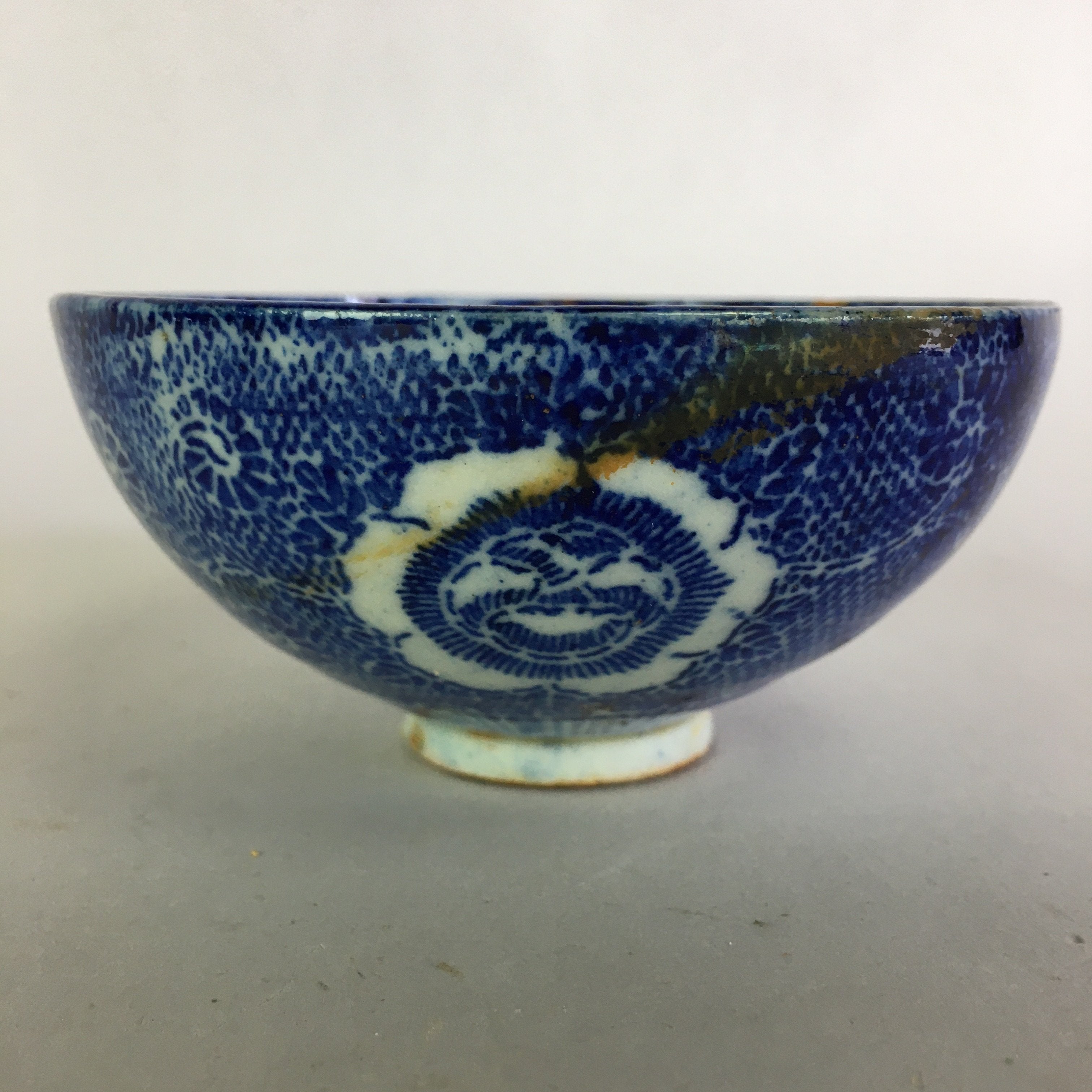 Japanese Porcelain Rice Bowl Vtg Chawan Blue White Flower Sometsuke PP477