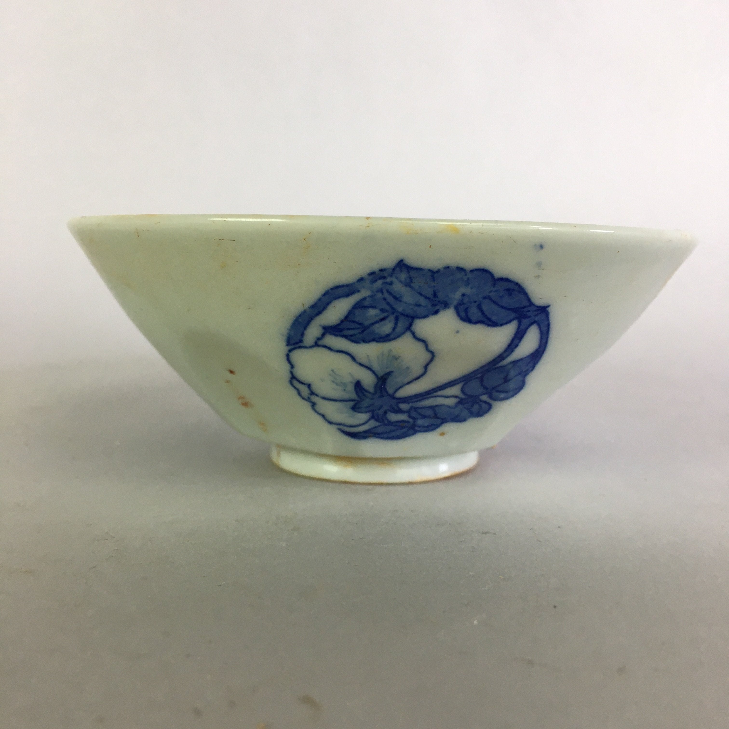 Japanese Porcelain Rice Bowl Vtg Chawan Blue White Flower Sometsuke PP481