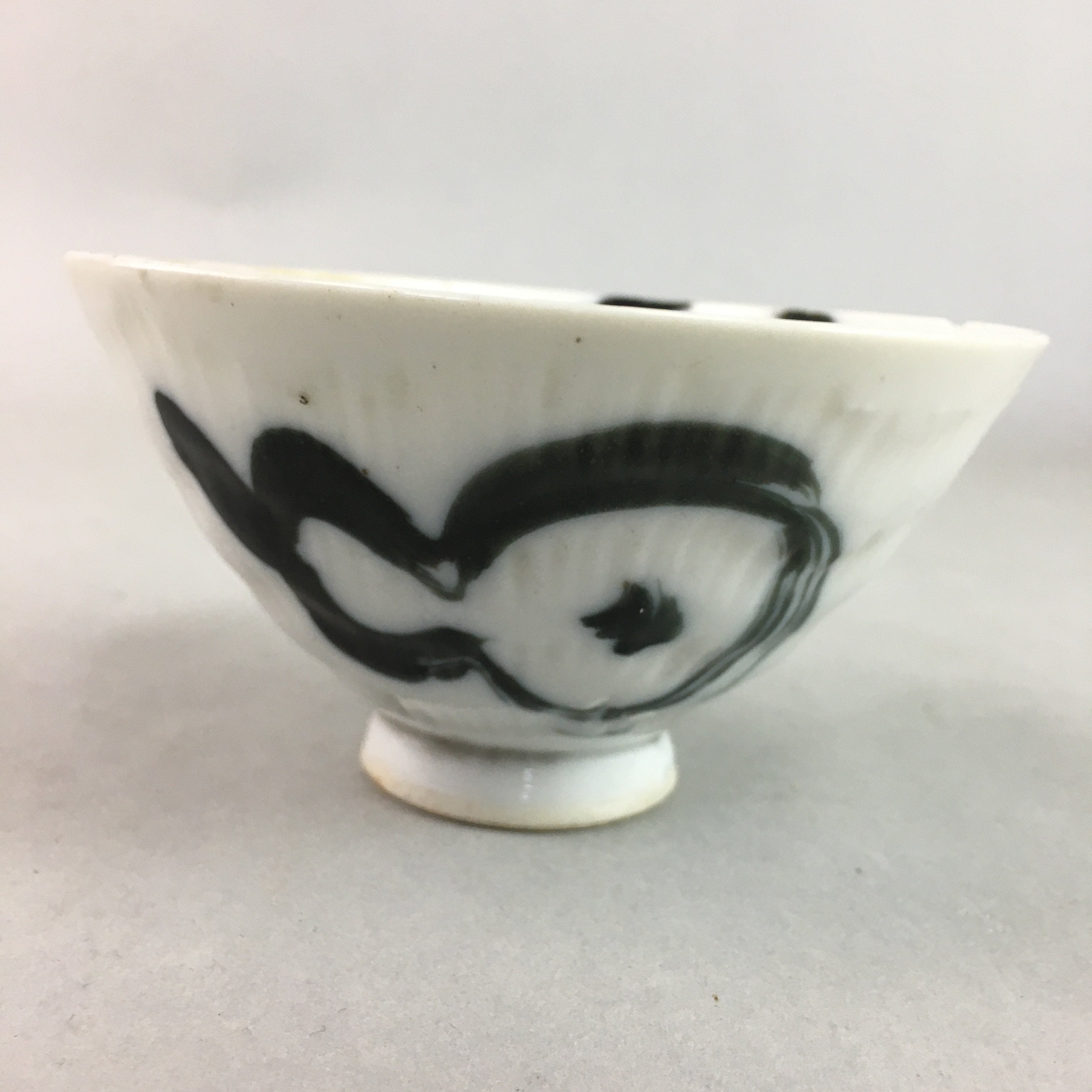 Japanese Porcelain Rice Bowl Vtg Chawan Blue White Gourd Sometsuke PP245