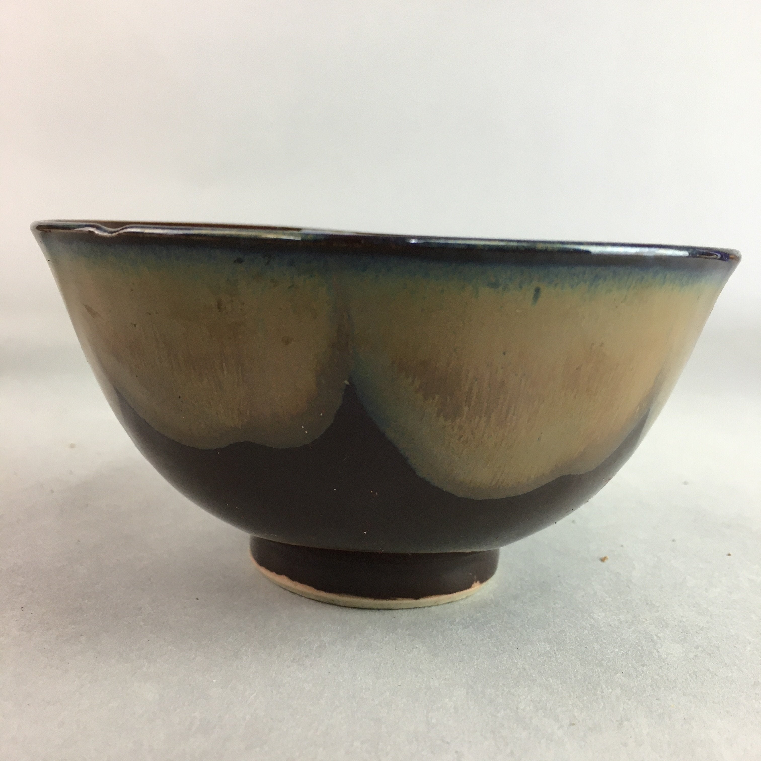 Japanese Porcelain Rice Bowl Vtg Chawan Brown Shiny Smooth Flowing Glaze PP297