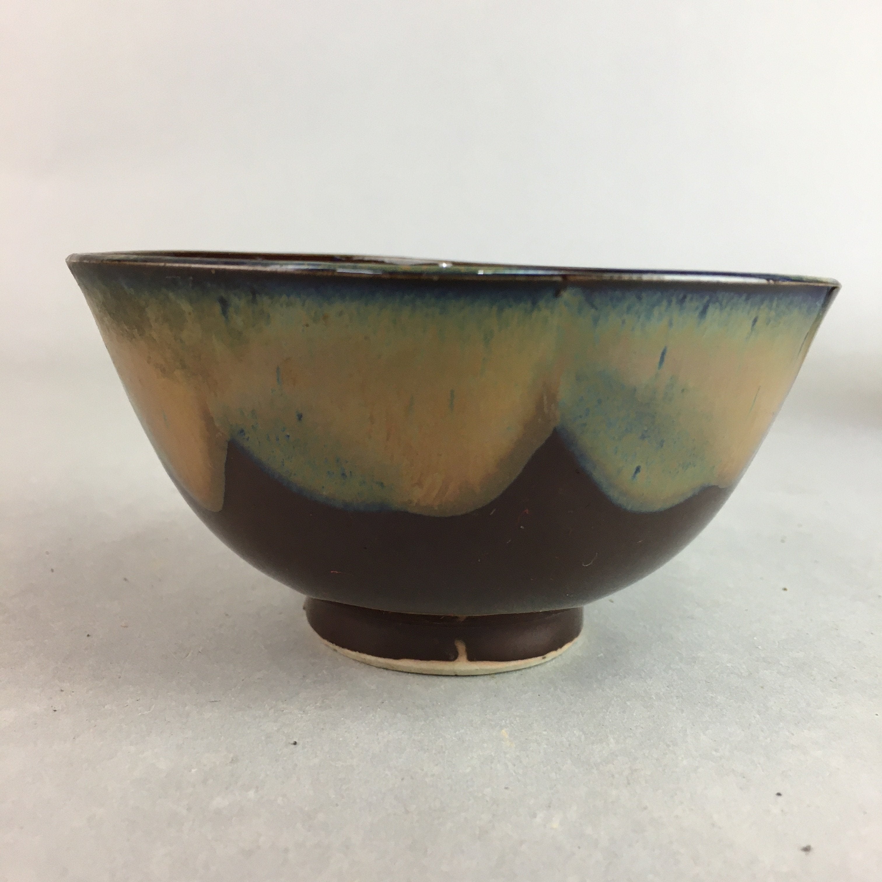 Japanese Porcelain Rice Bowl Vtg Chawan Brown Shiny Smooth Flowing Glaze PP302