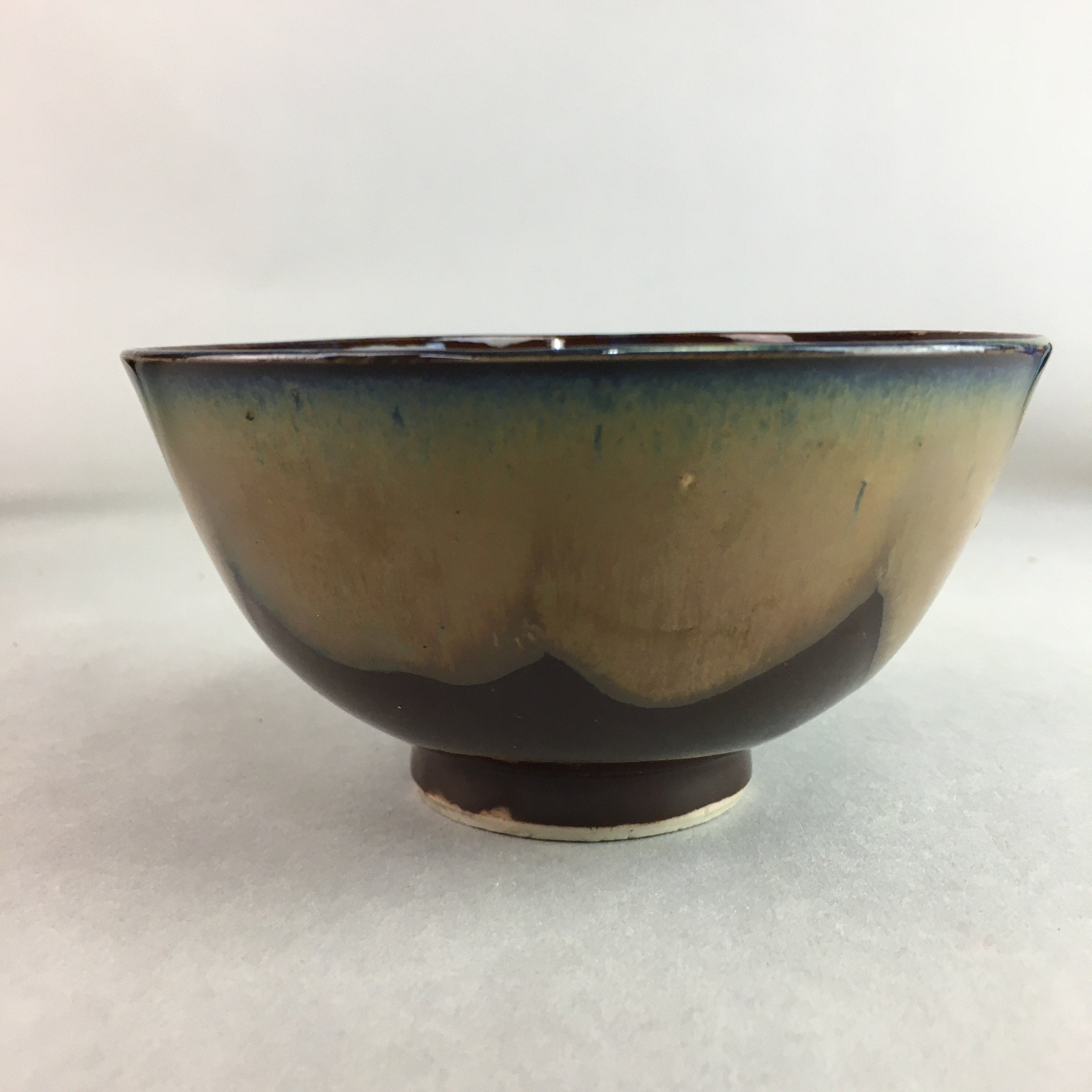 Japanese Porcelain Rice Bowl Vtg Chawan Brown Shiny Smooth Flowing Glaze PP305