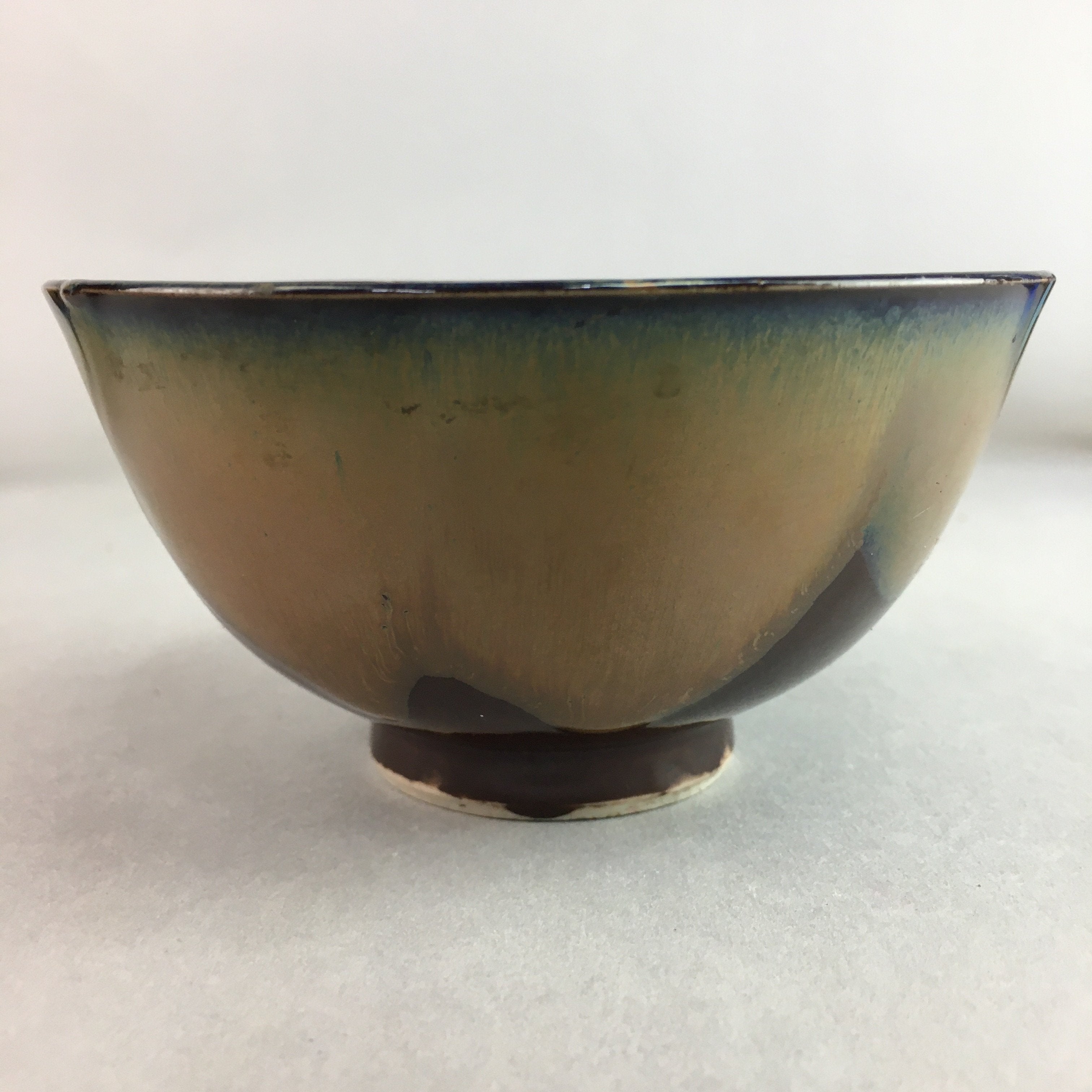 Japanese Porcelain Rice Bowl Vtg Chawan Brown Shiny Smooth Flowing Glaze PP305