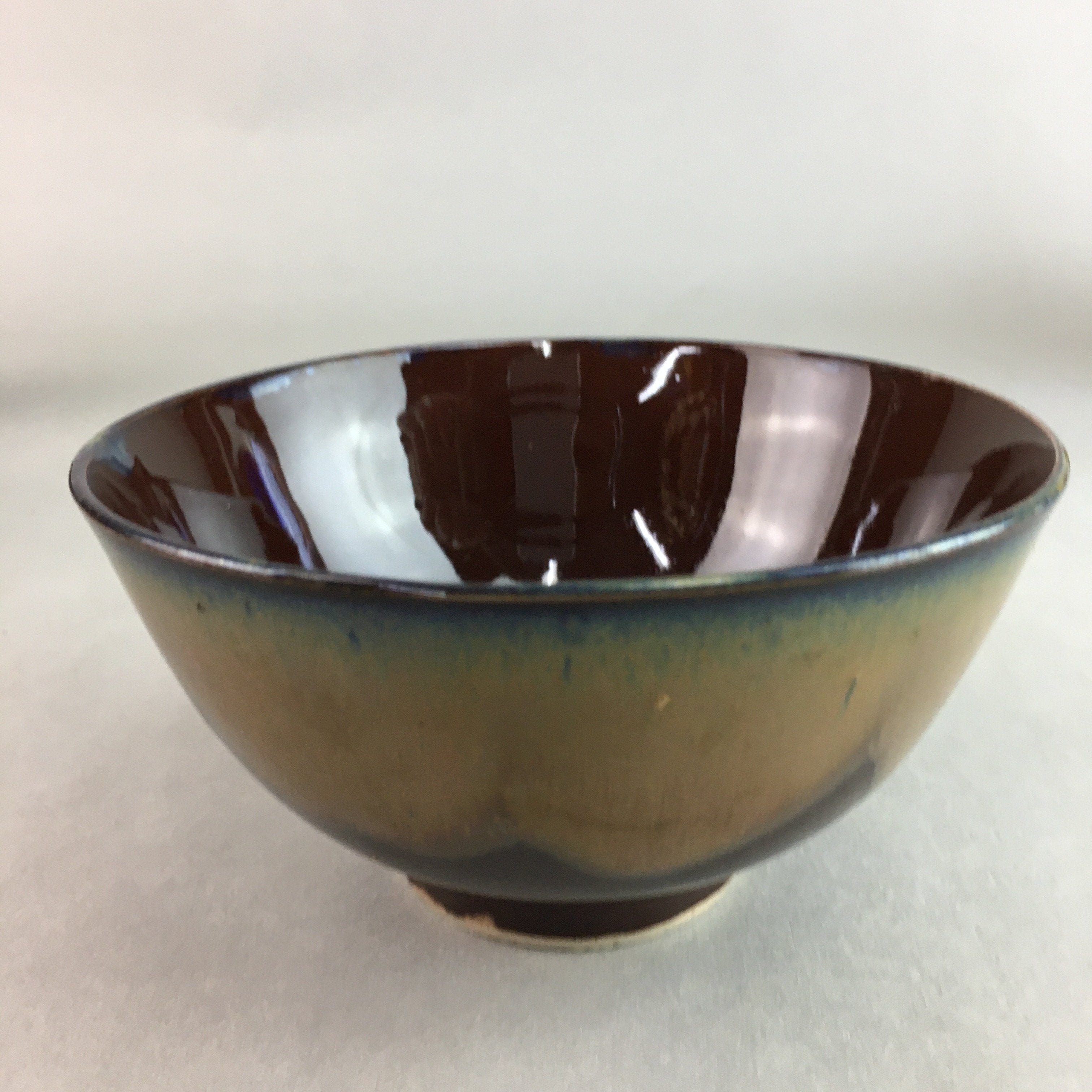 Japanese Porcelain Rice Bowl Vtg Chawan Brown Shiny Smooth Flowing Glaze PP305