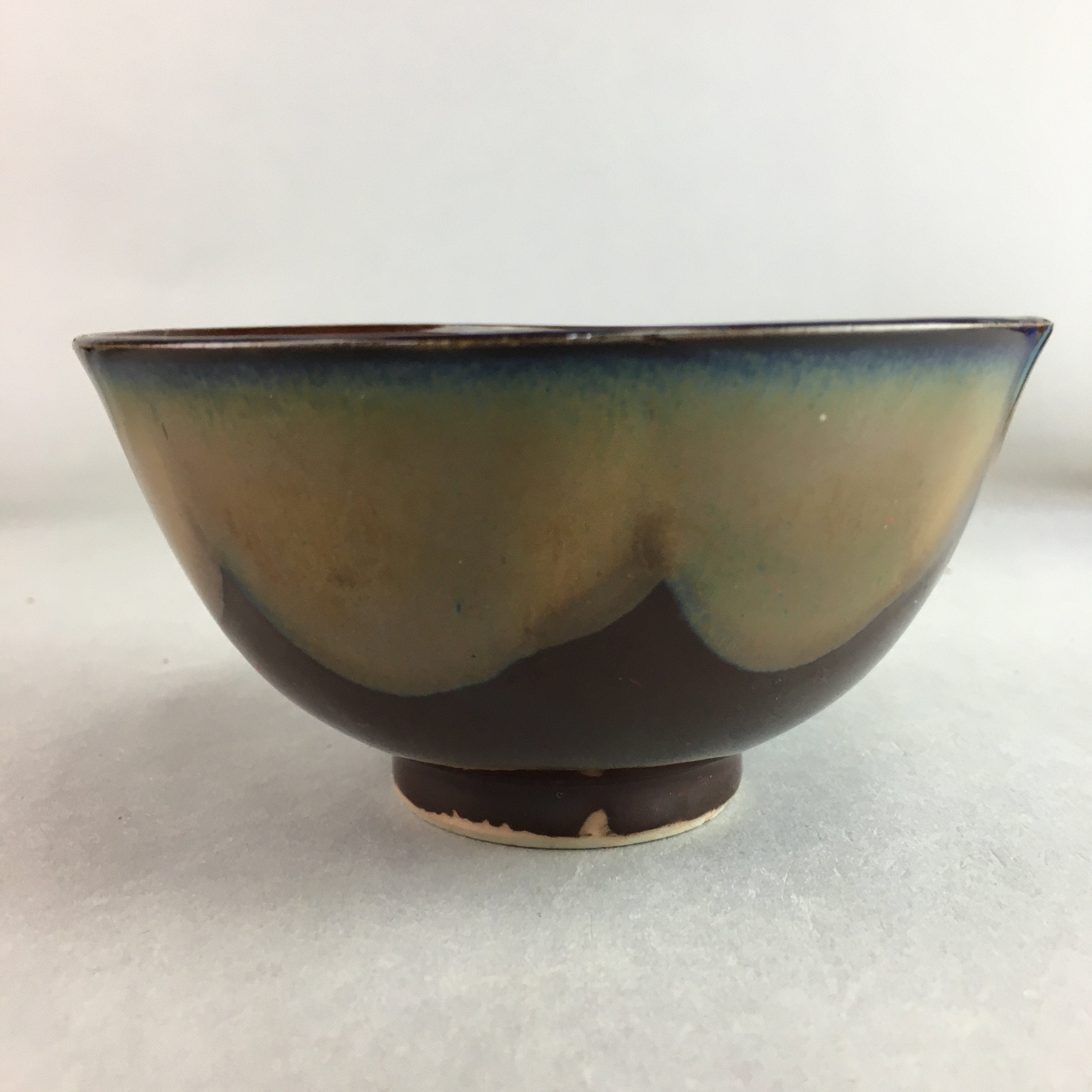 Japanese Porcelain Rice Bowl Vtg Chawan Brown Shiny Smooth Flowing Glaze PP306