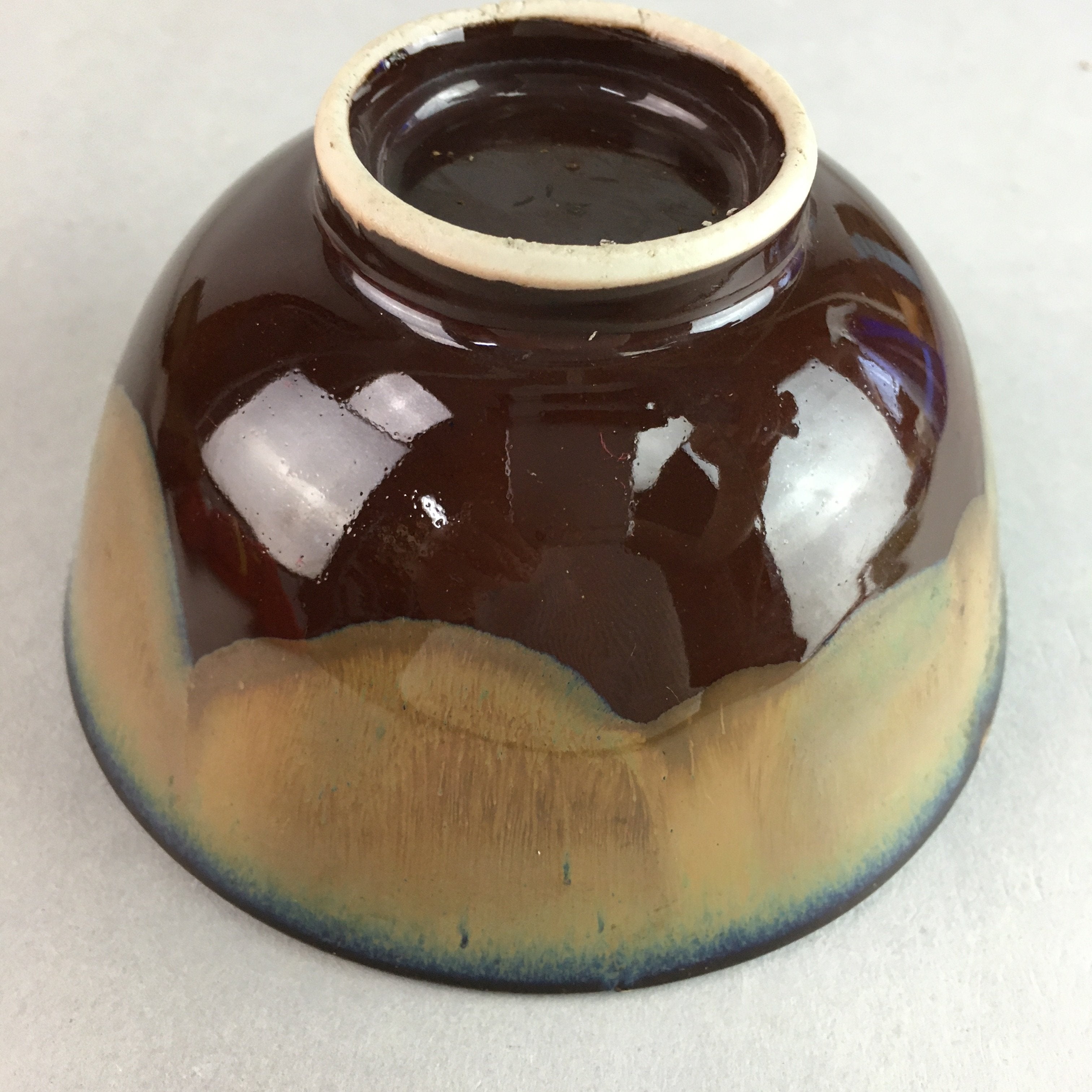 Japanese Porcelain Rice Bowl Vtg Chawan Brown Shiny Smooth Flowing Glaze PP306