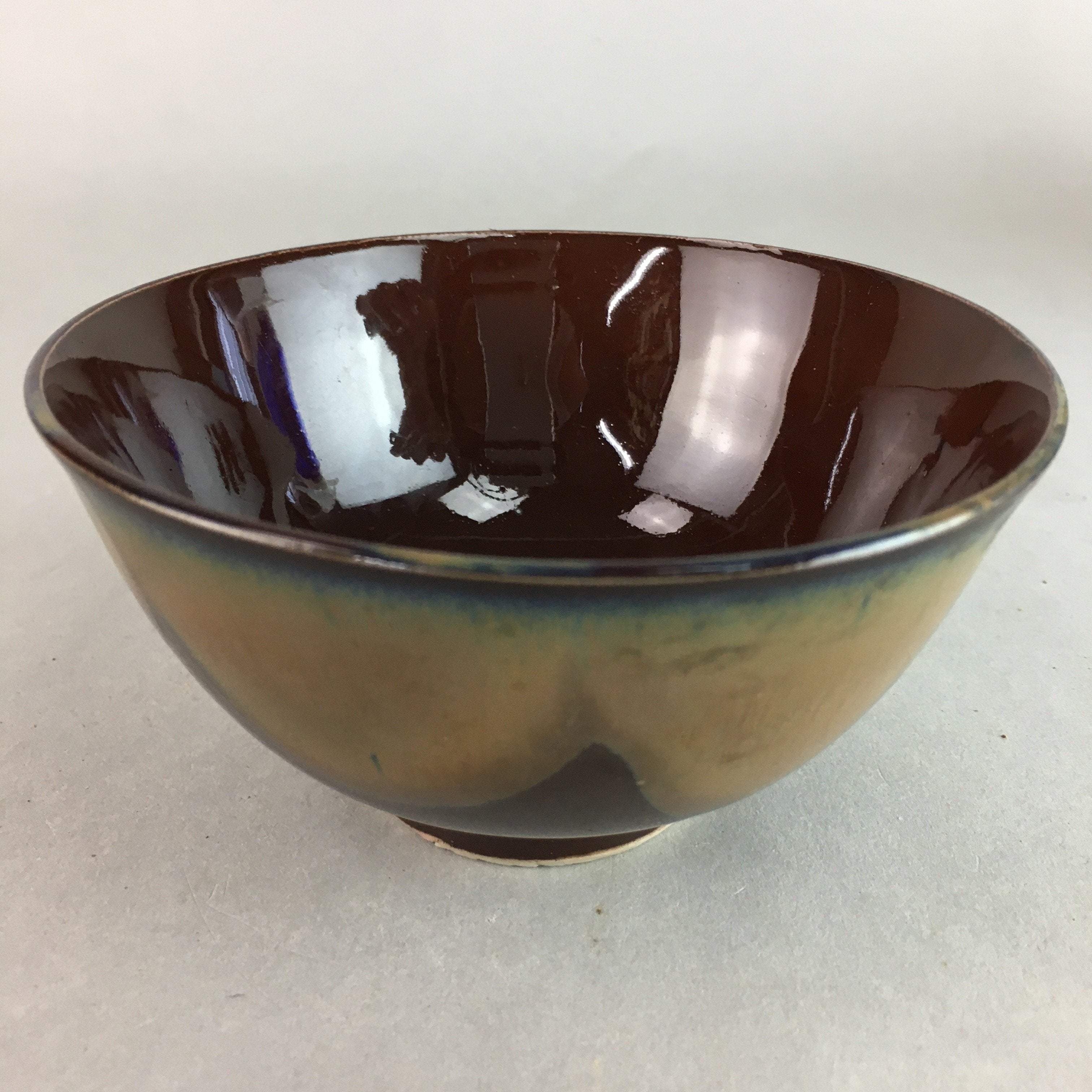 Japanese Porcelain Rice Bowl Vtg Chawan Brown Shiny Smooth Flowing Glaze PP306