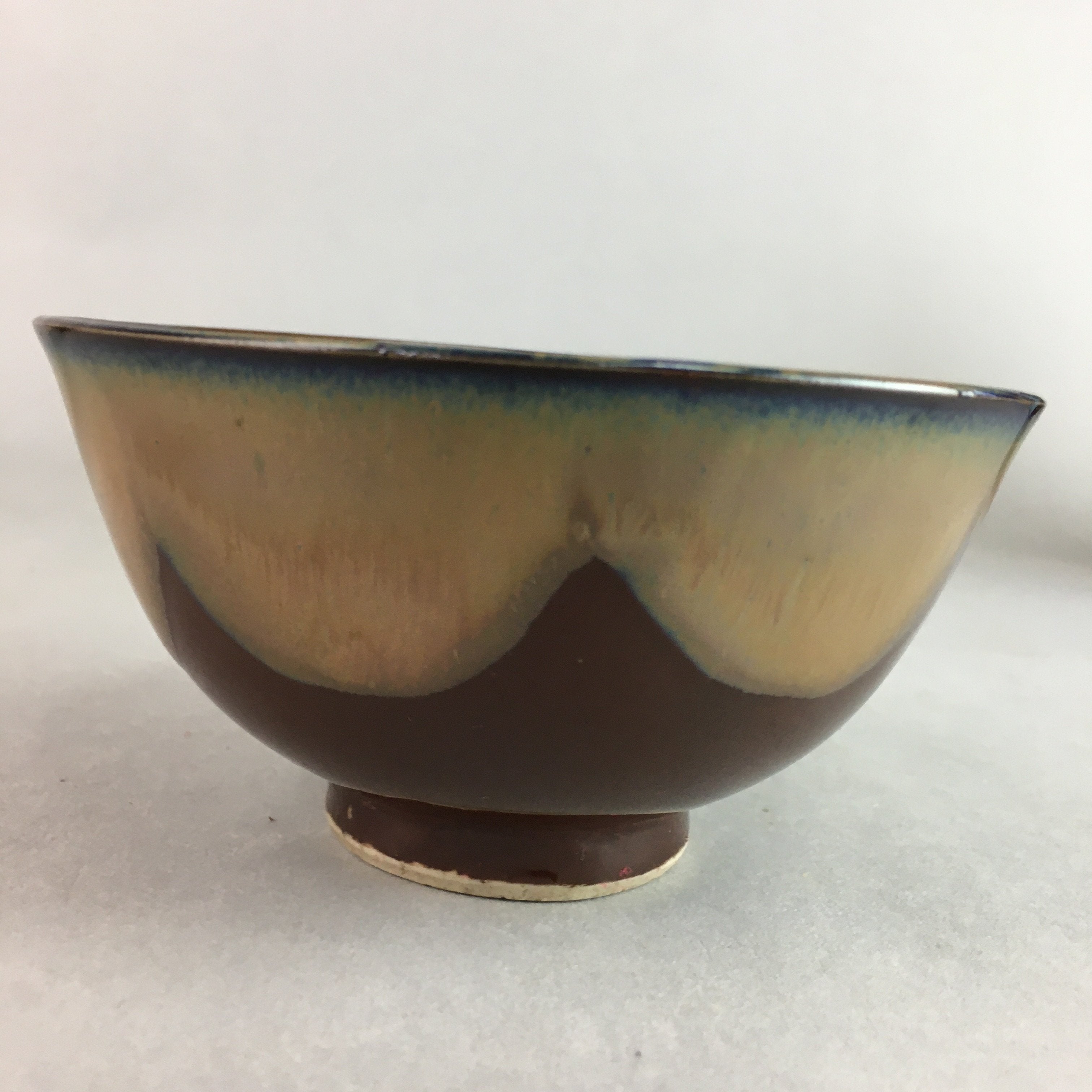 Japanese Porcelain Rice Bowl Vtg Chawan Brown Shiny Smooth Flowing Glaze PP308