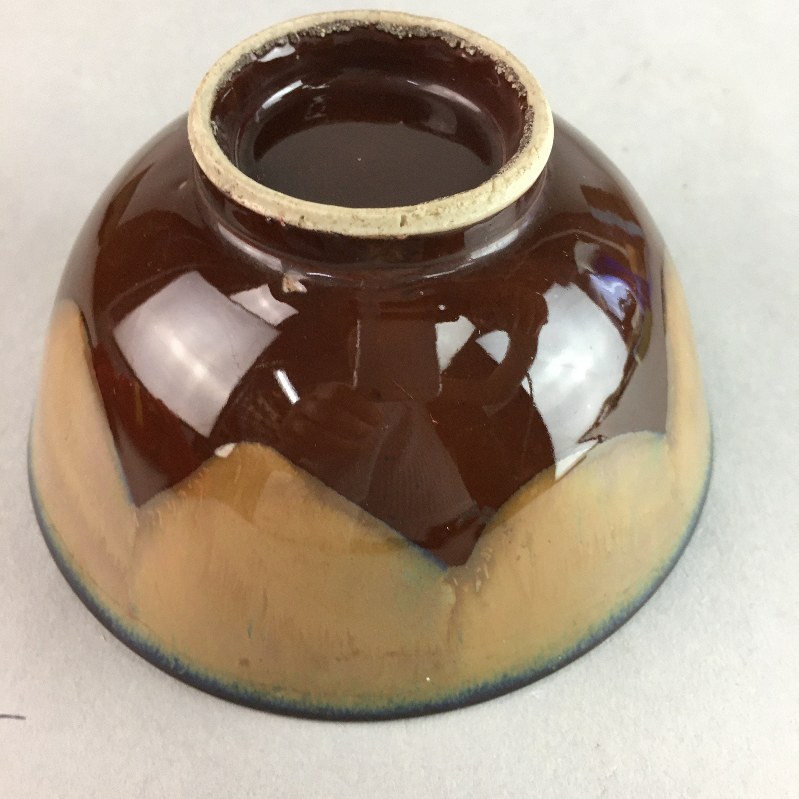 Japanese Porcelain Rice Bowl Vtg Chawan Brown Shiny Smooth Flowing Glaze PP308