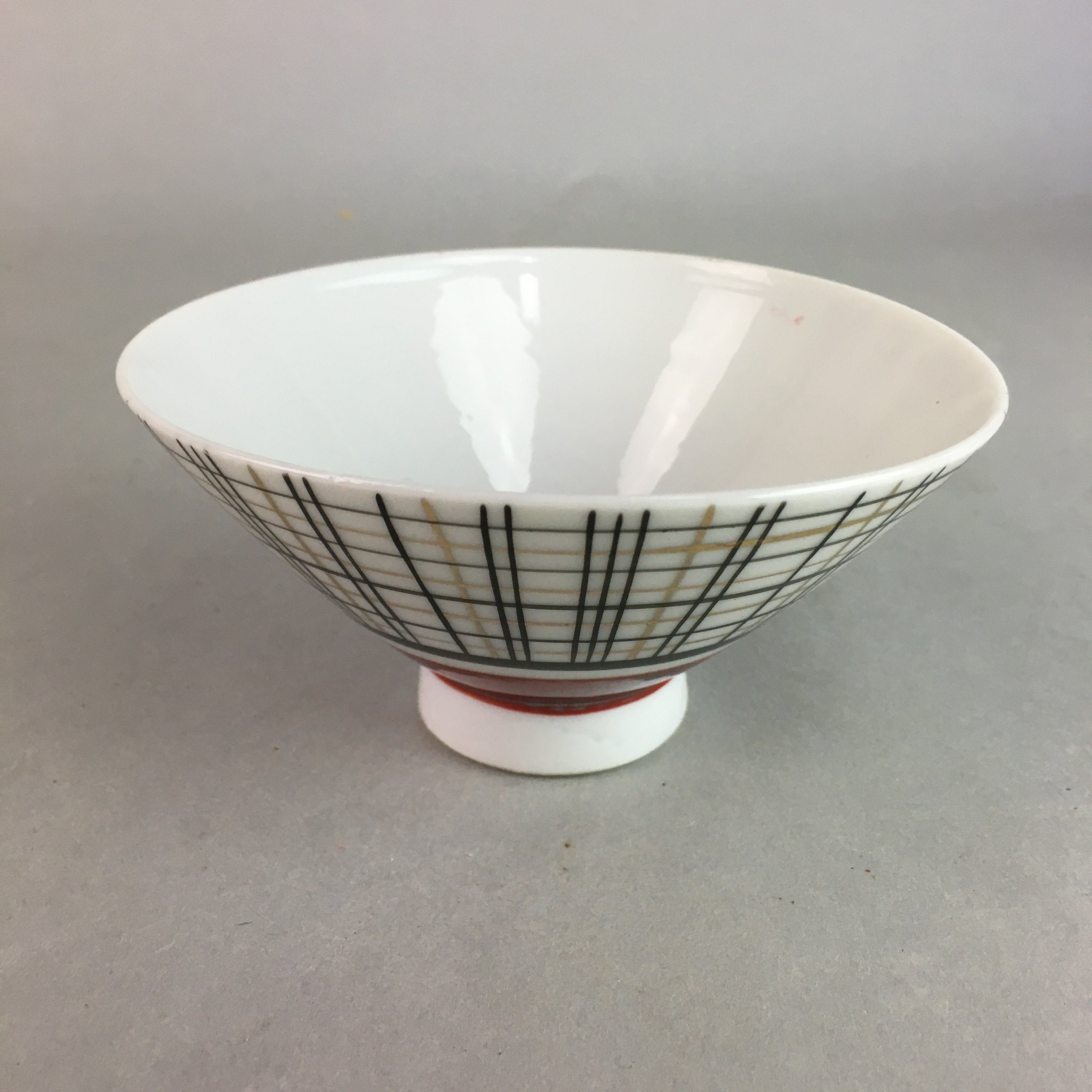 Japanese Porcelain Rice Bowl Vtg Chawan Plaid Black Gold Red PP270