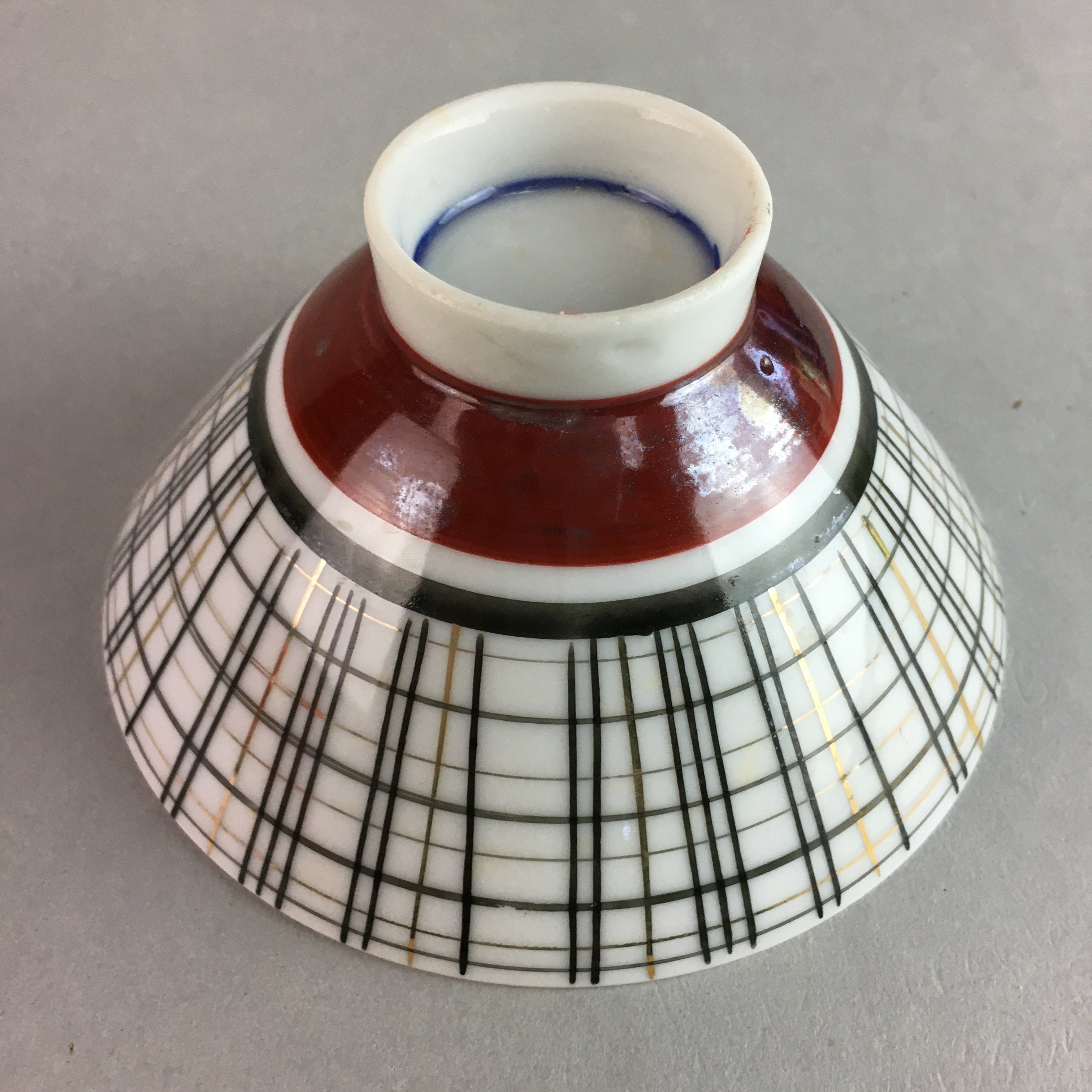 Japanese Porcelain Rice Bowl Vtg Chawan Plaid Black Gold Red PP276